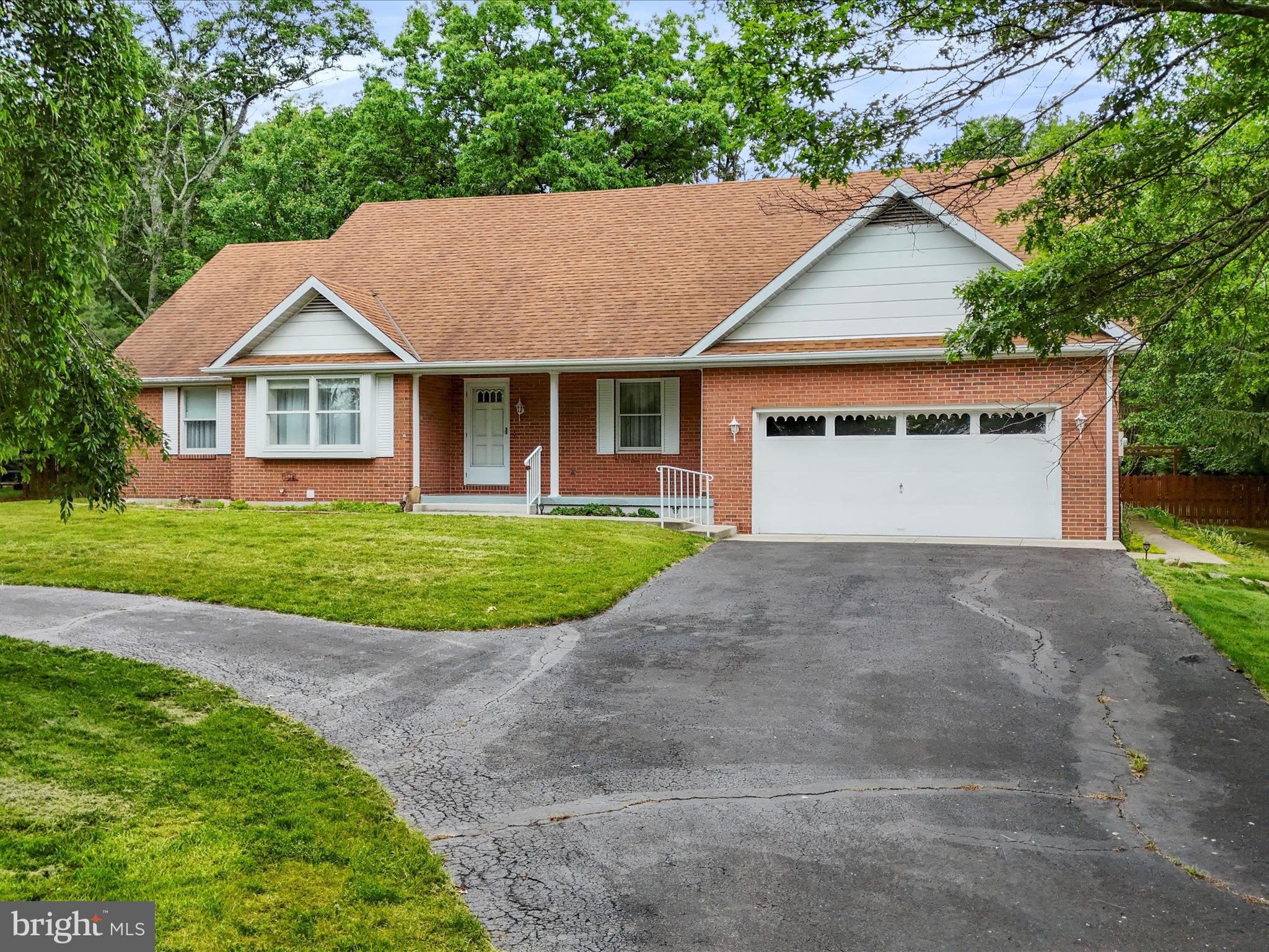 LYNNWOOD - Residential