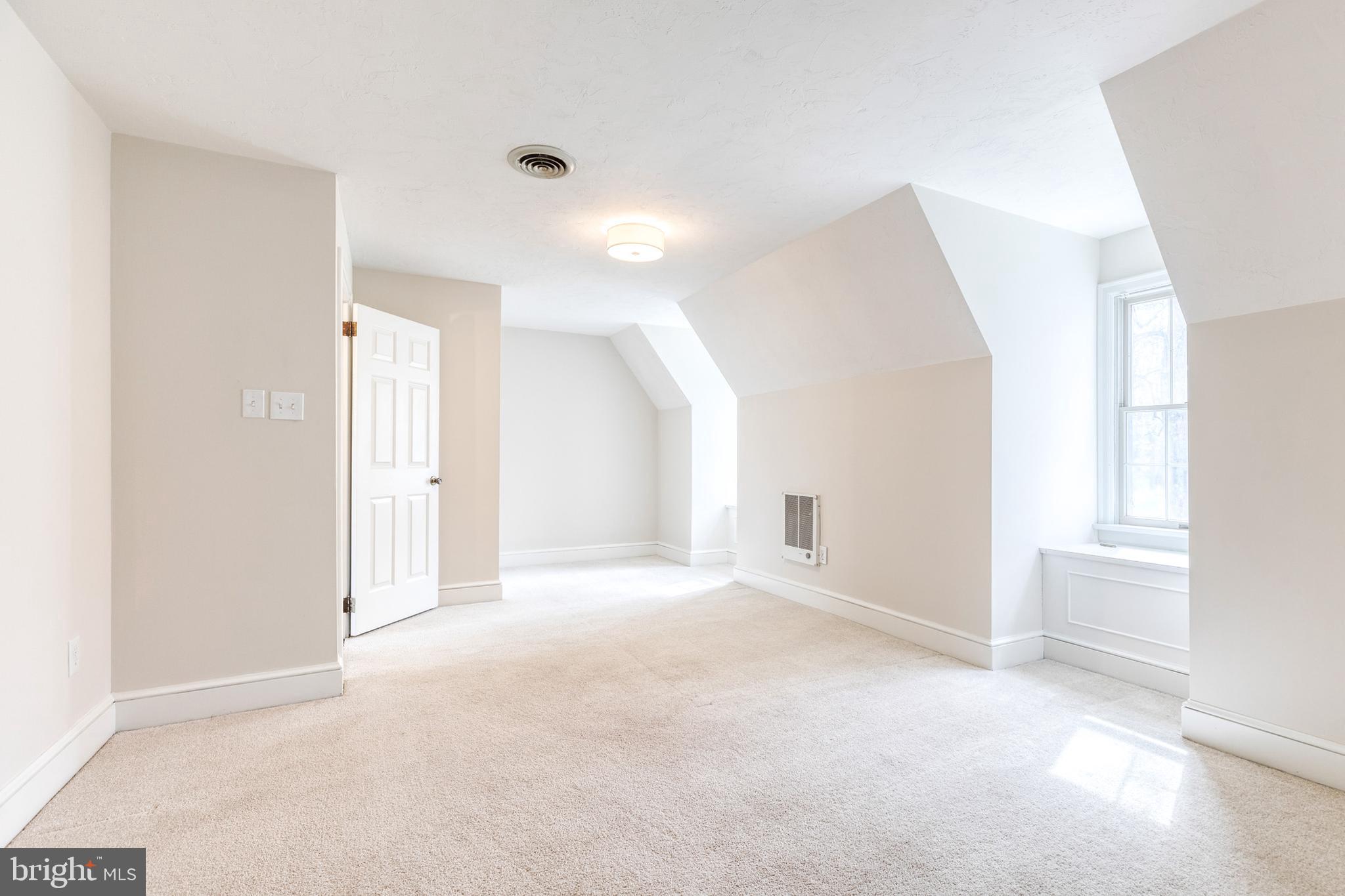 FOREST HILL - Residential