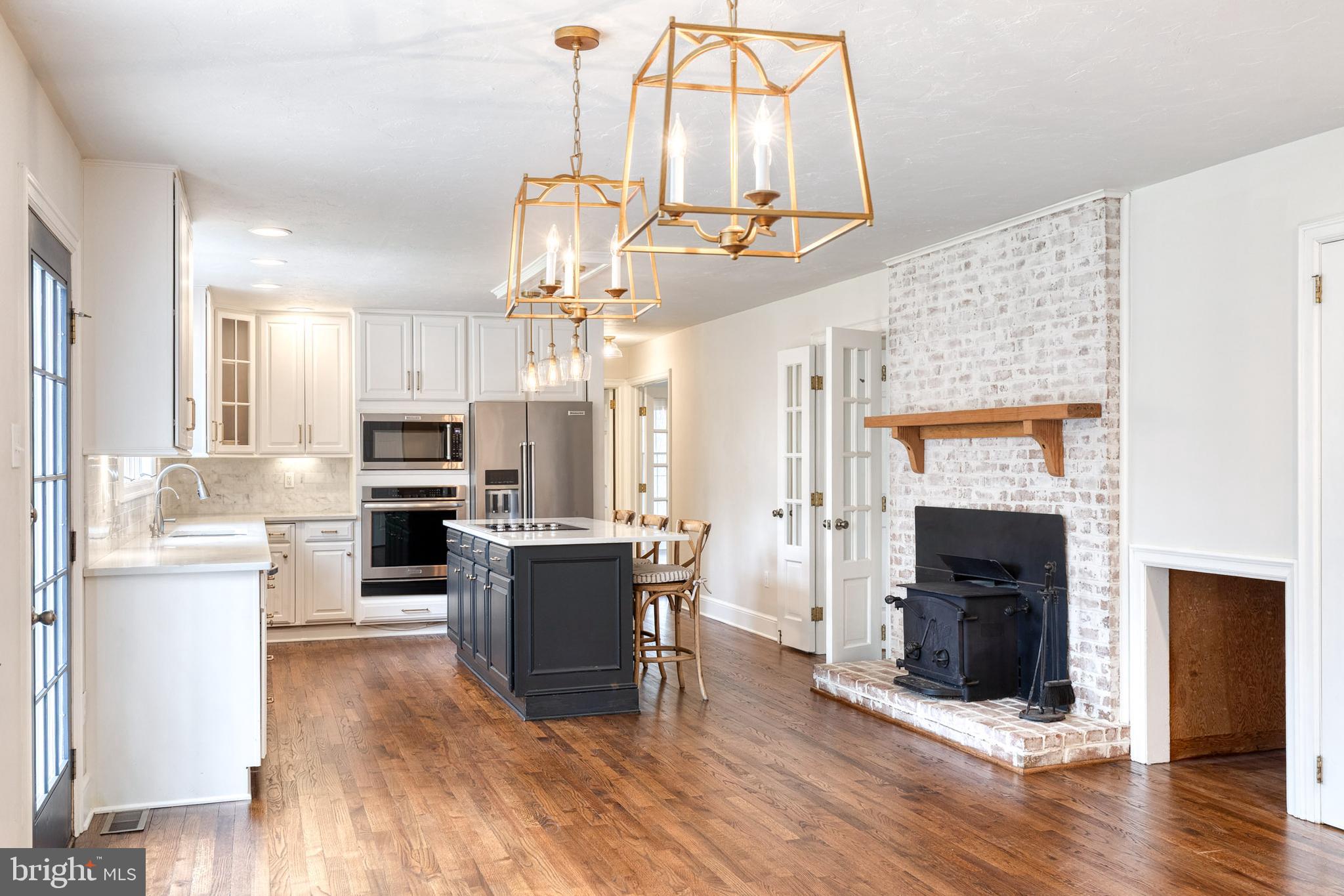 FOREST HILL - Residential