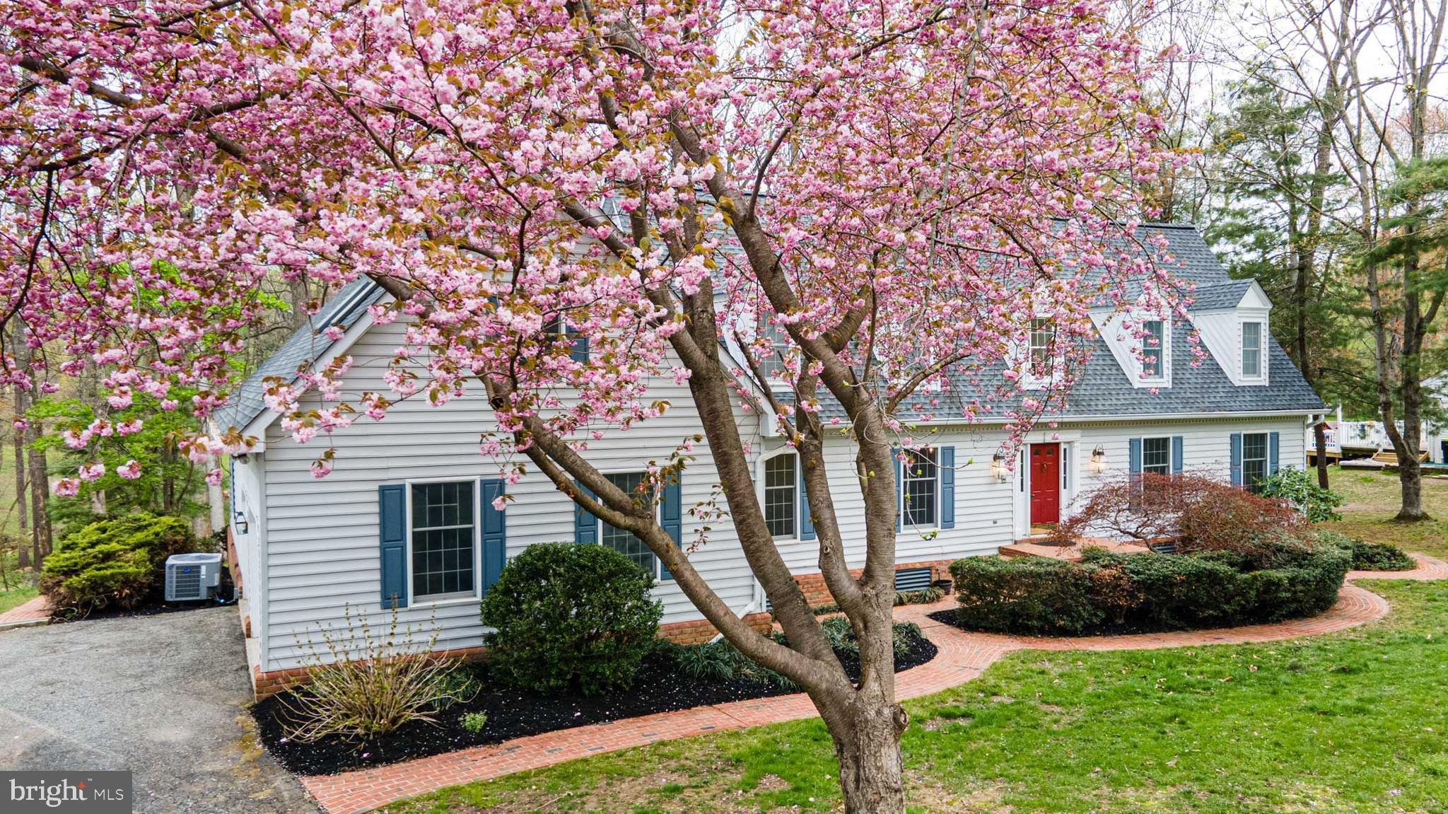 FOREST HILL - Residential