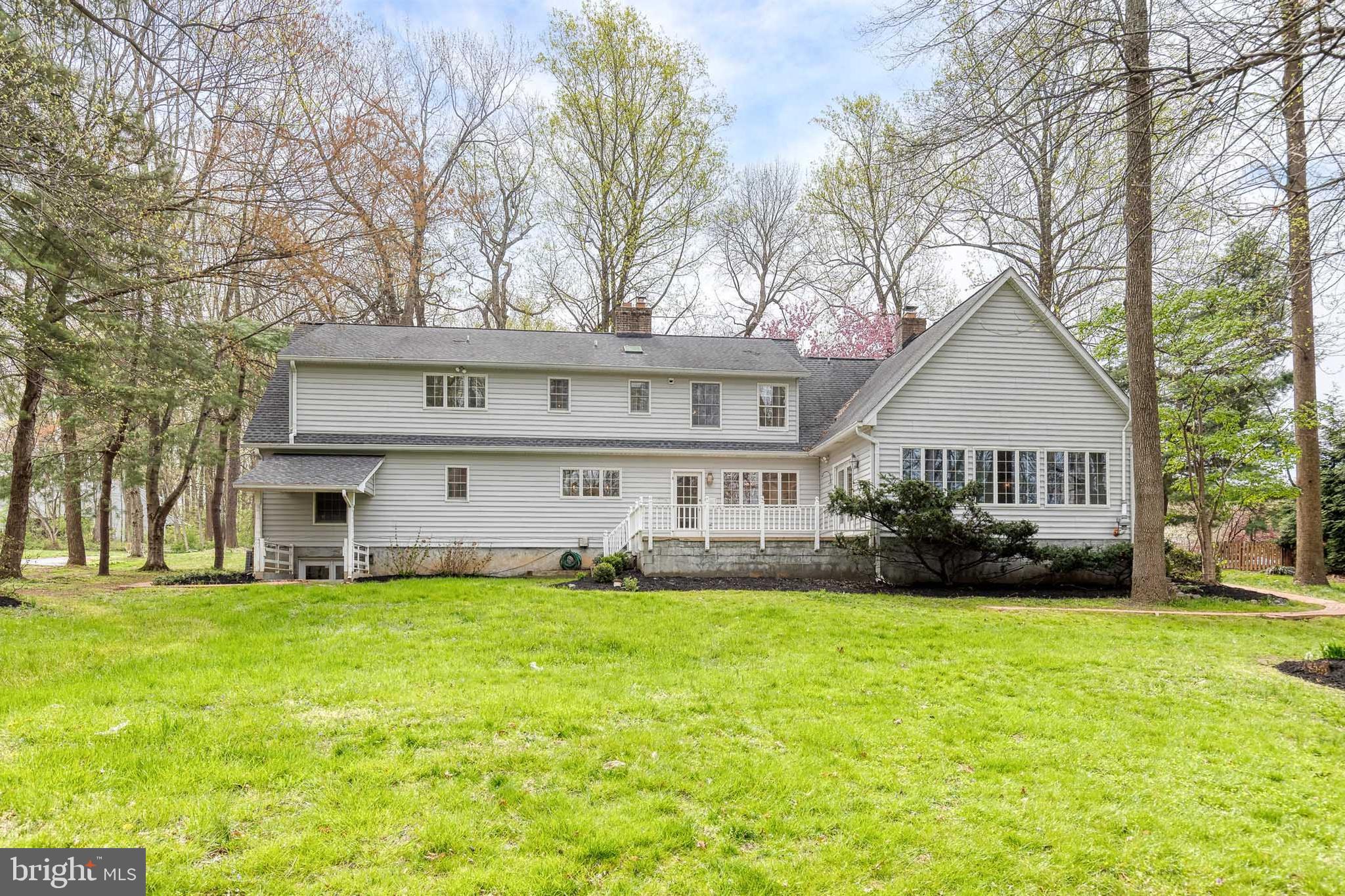 FOREST HILL - Residential