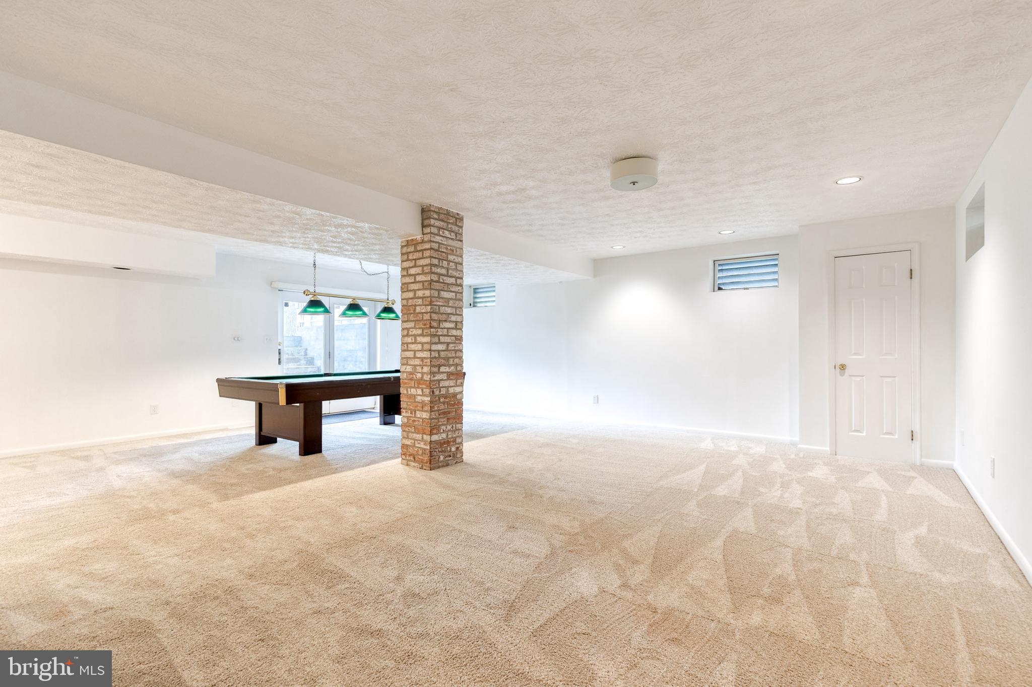 FOREST HILL - Residential