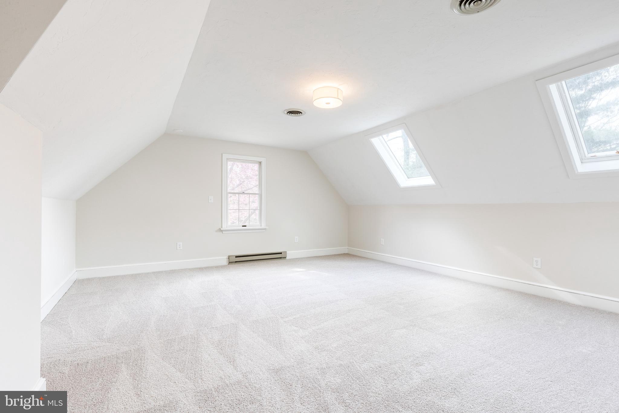 FOREST HILL - Residential