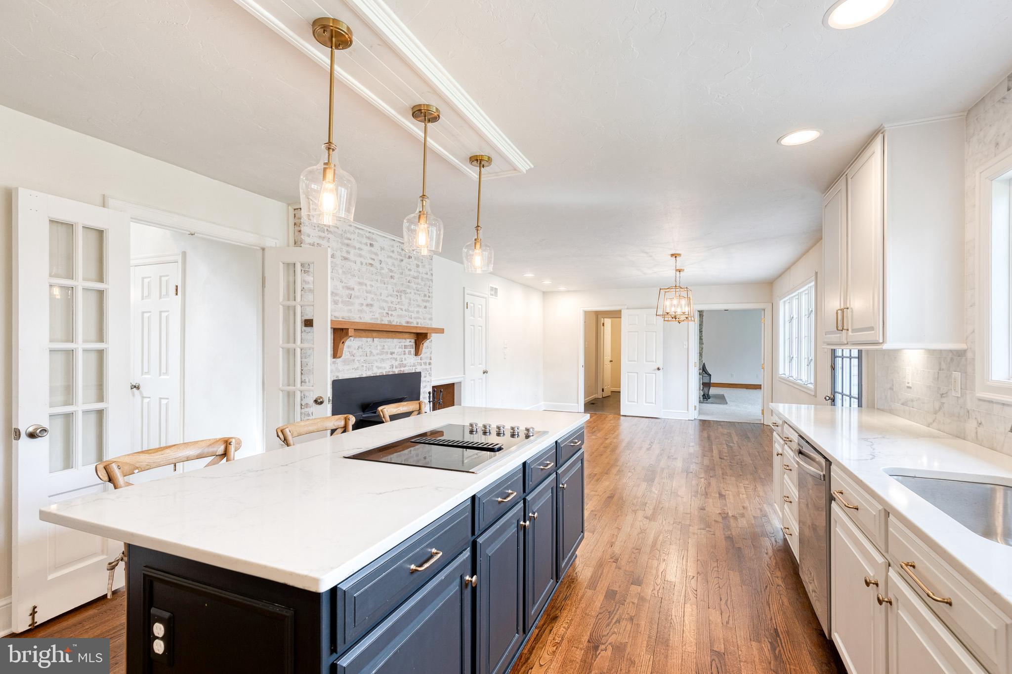 FOREST HILL - Residential