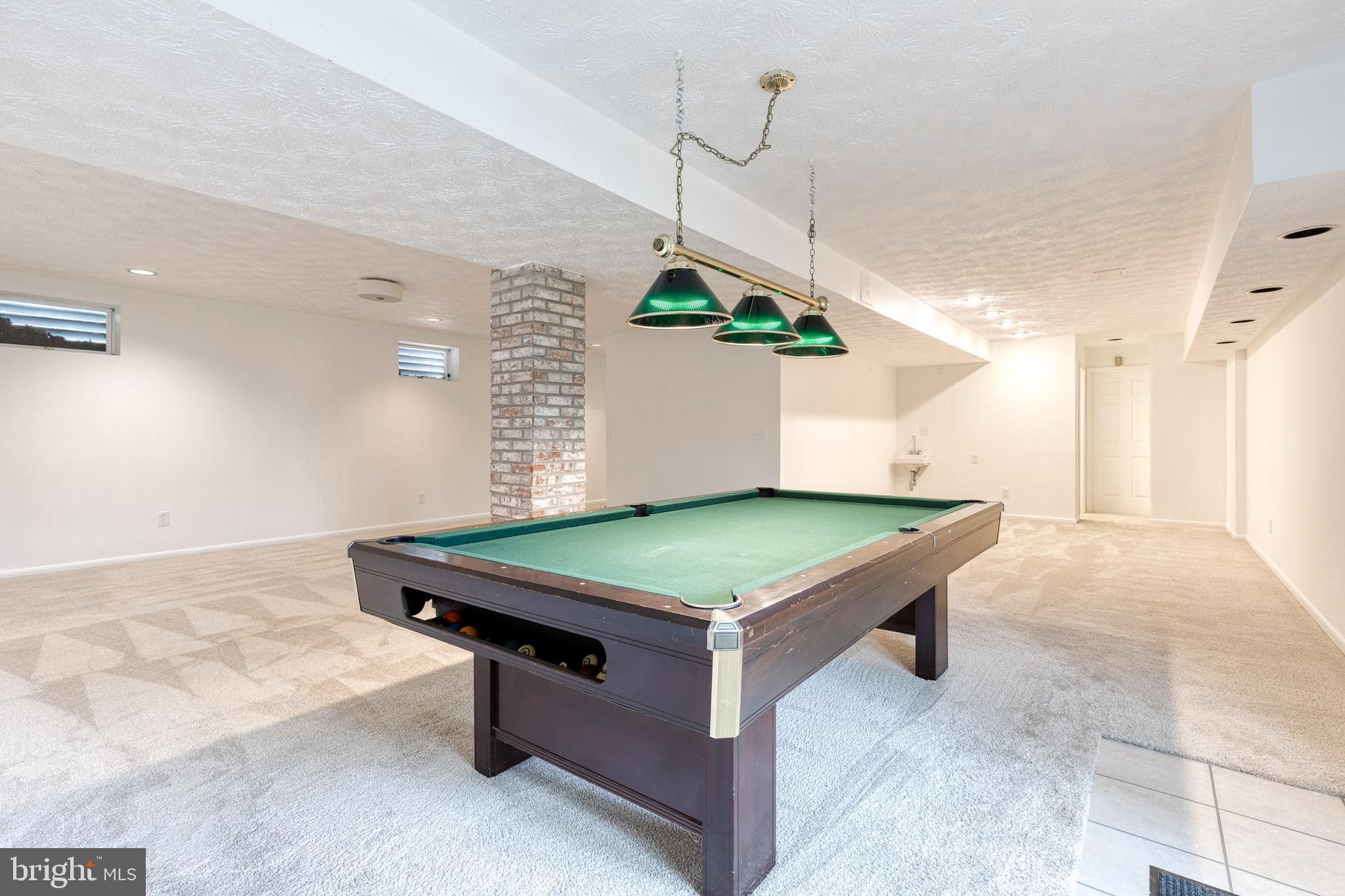 FOREST HILL - Residential
