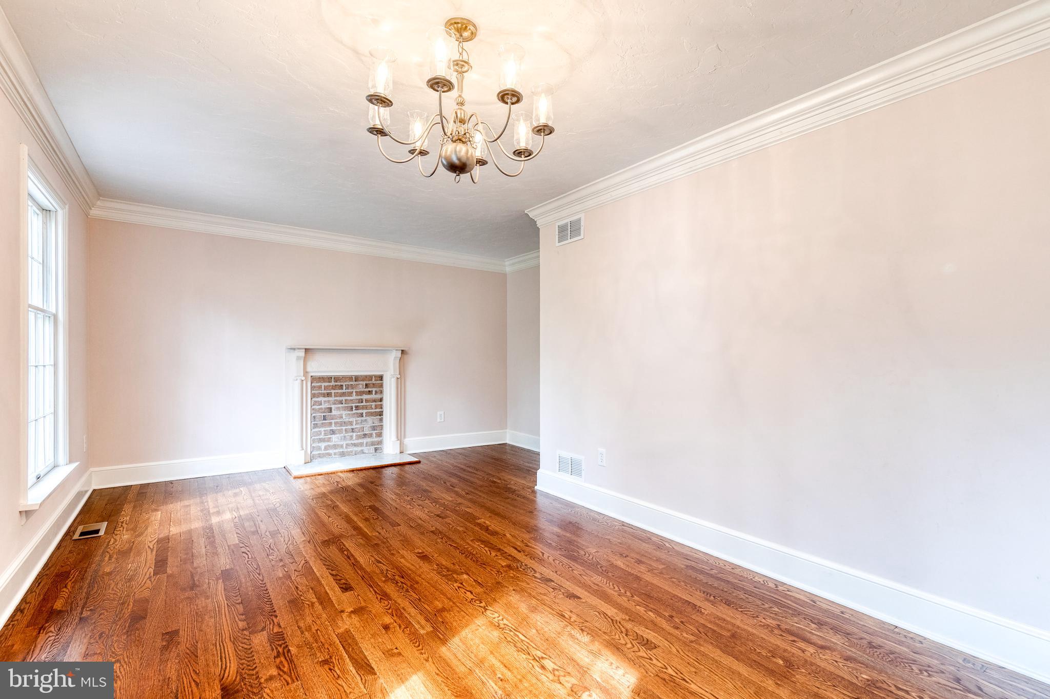 FOREST HILL - Residential