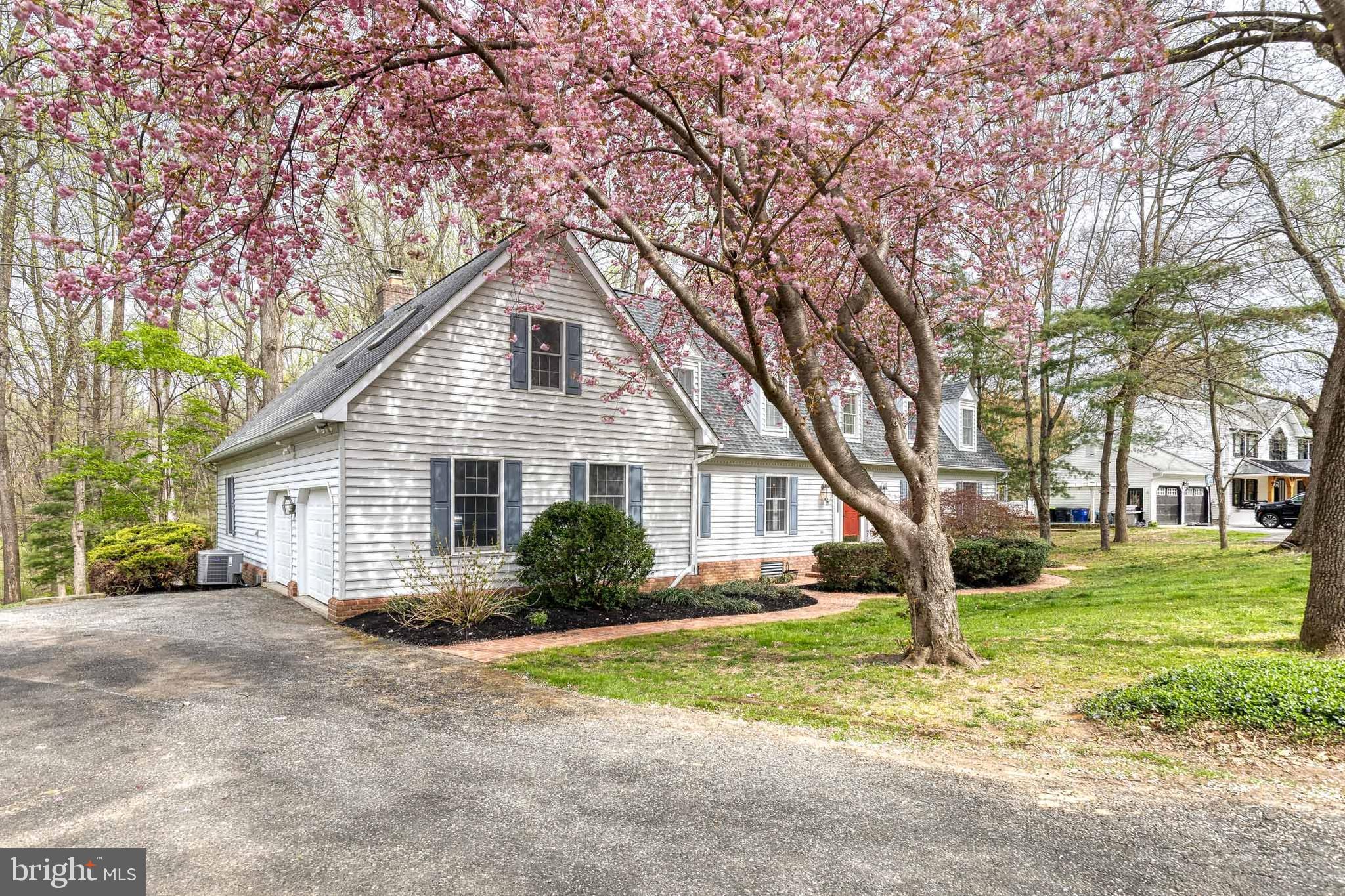 1216 BONAIRE ROAD