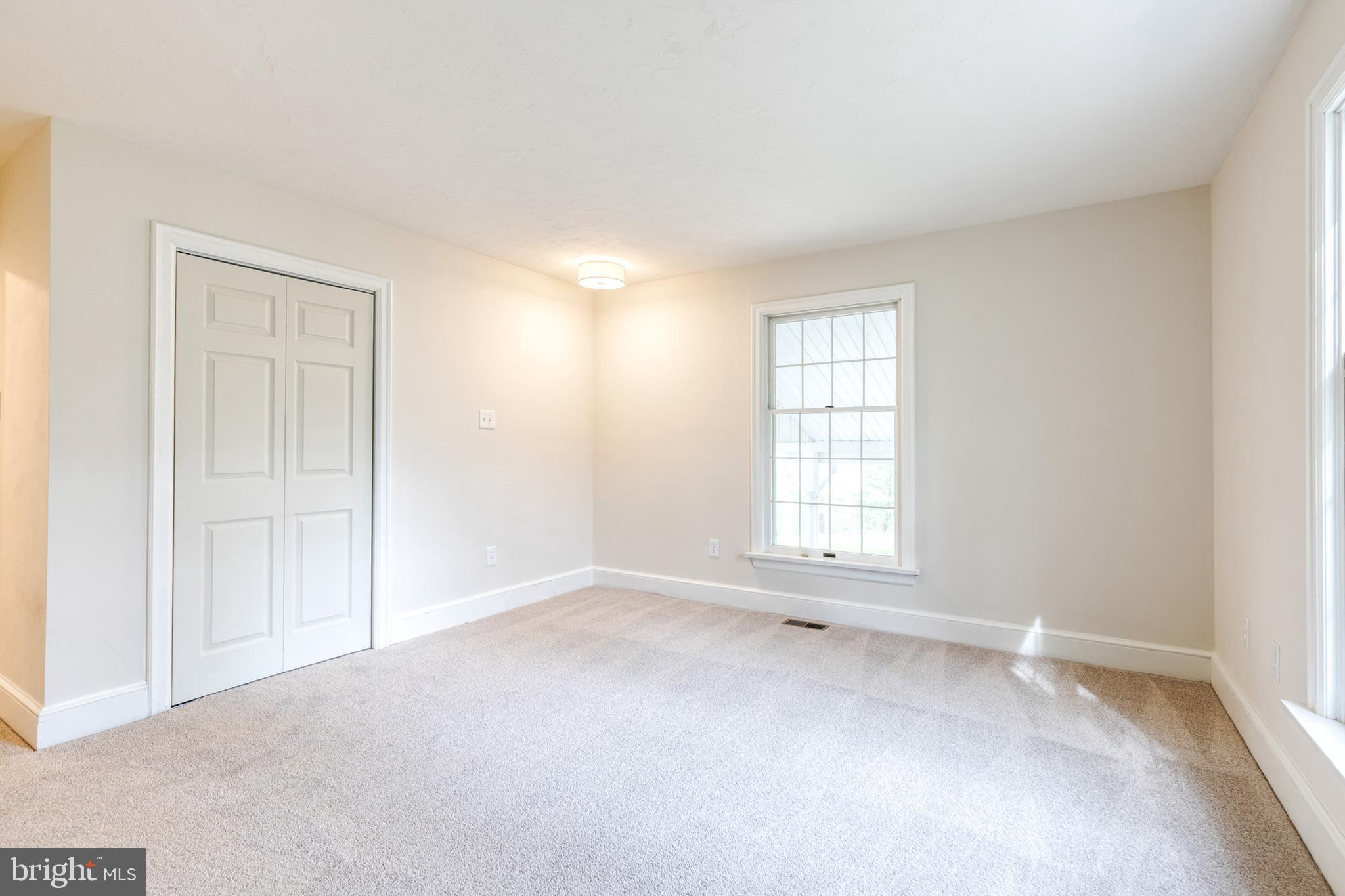 FOREST HILL - Residential
