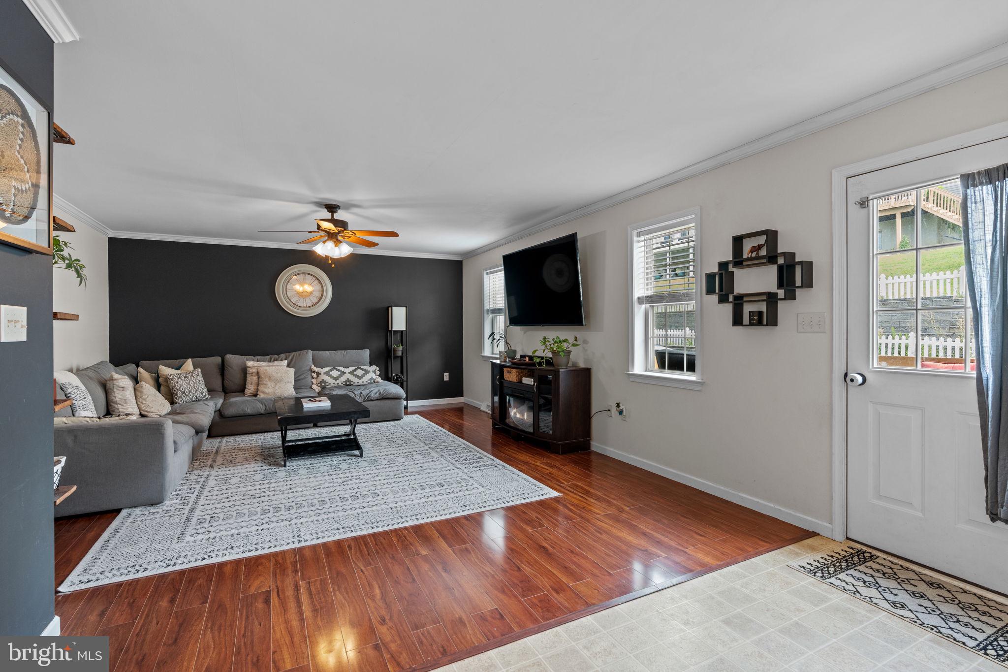 CHATHAM CREEK - Residential