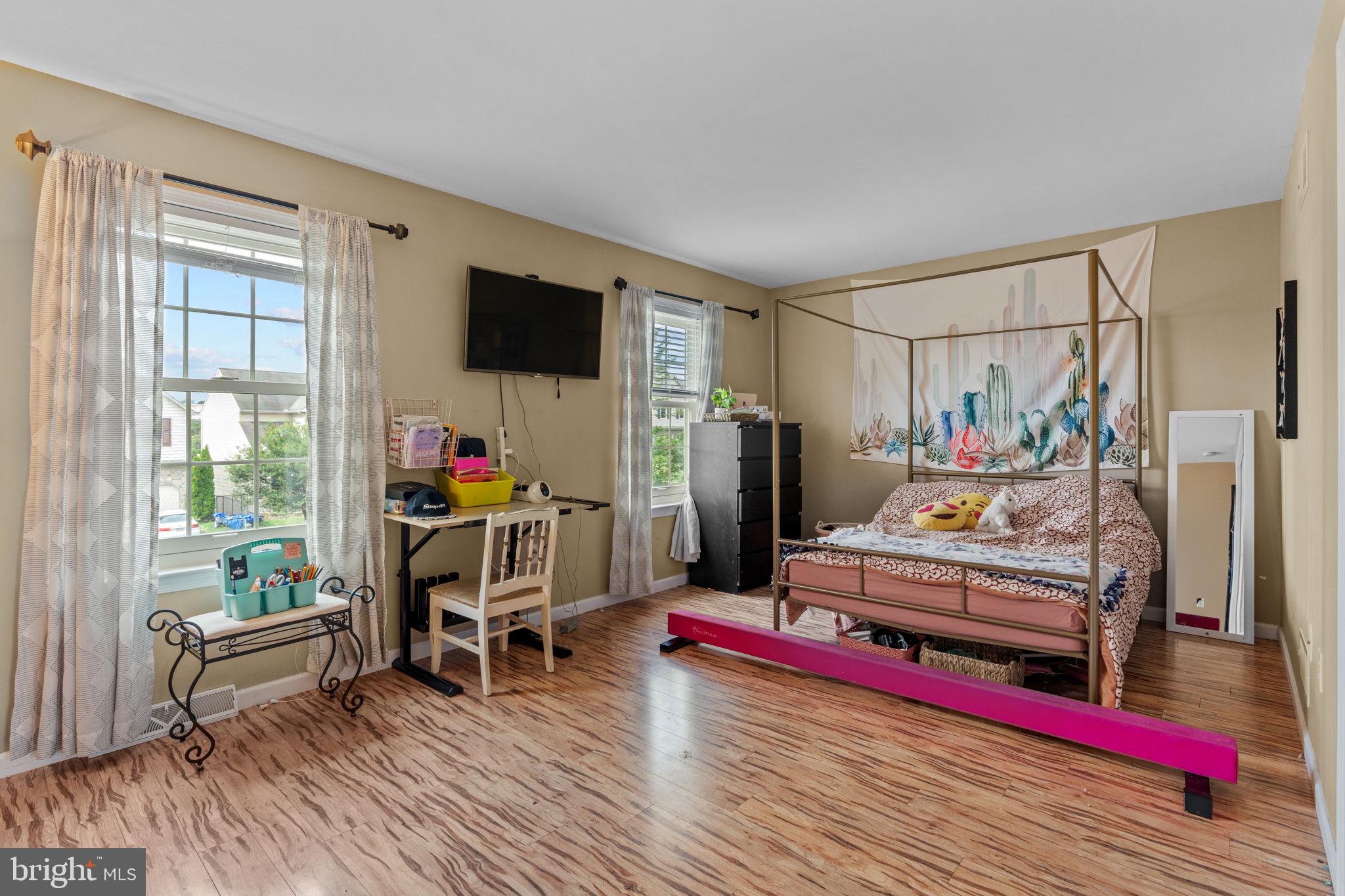 CHATHAM CREEK - Residential