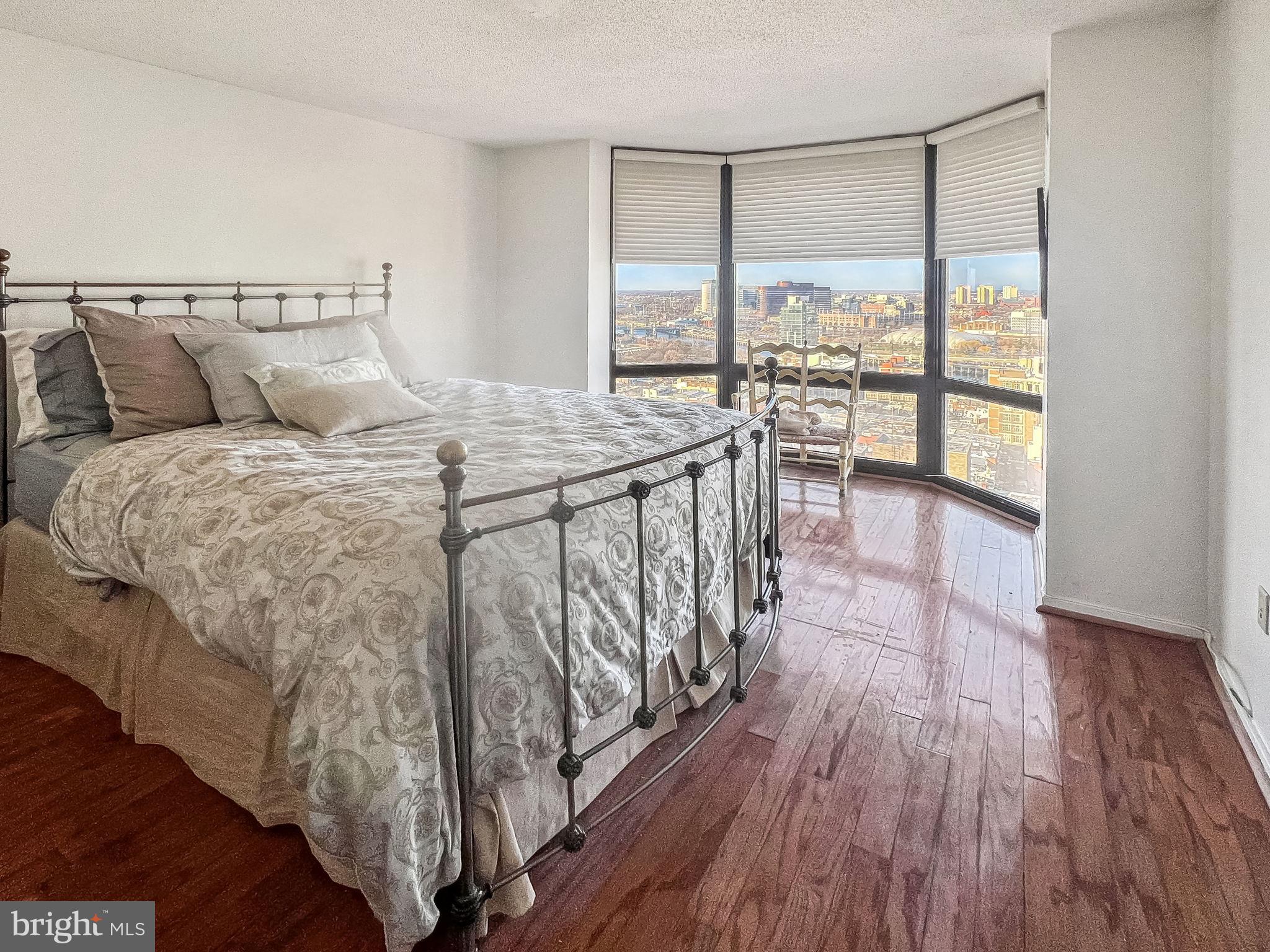 2018 WALNUT STREET 29K