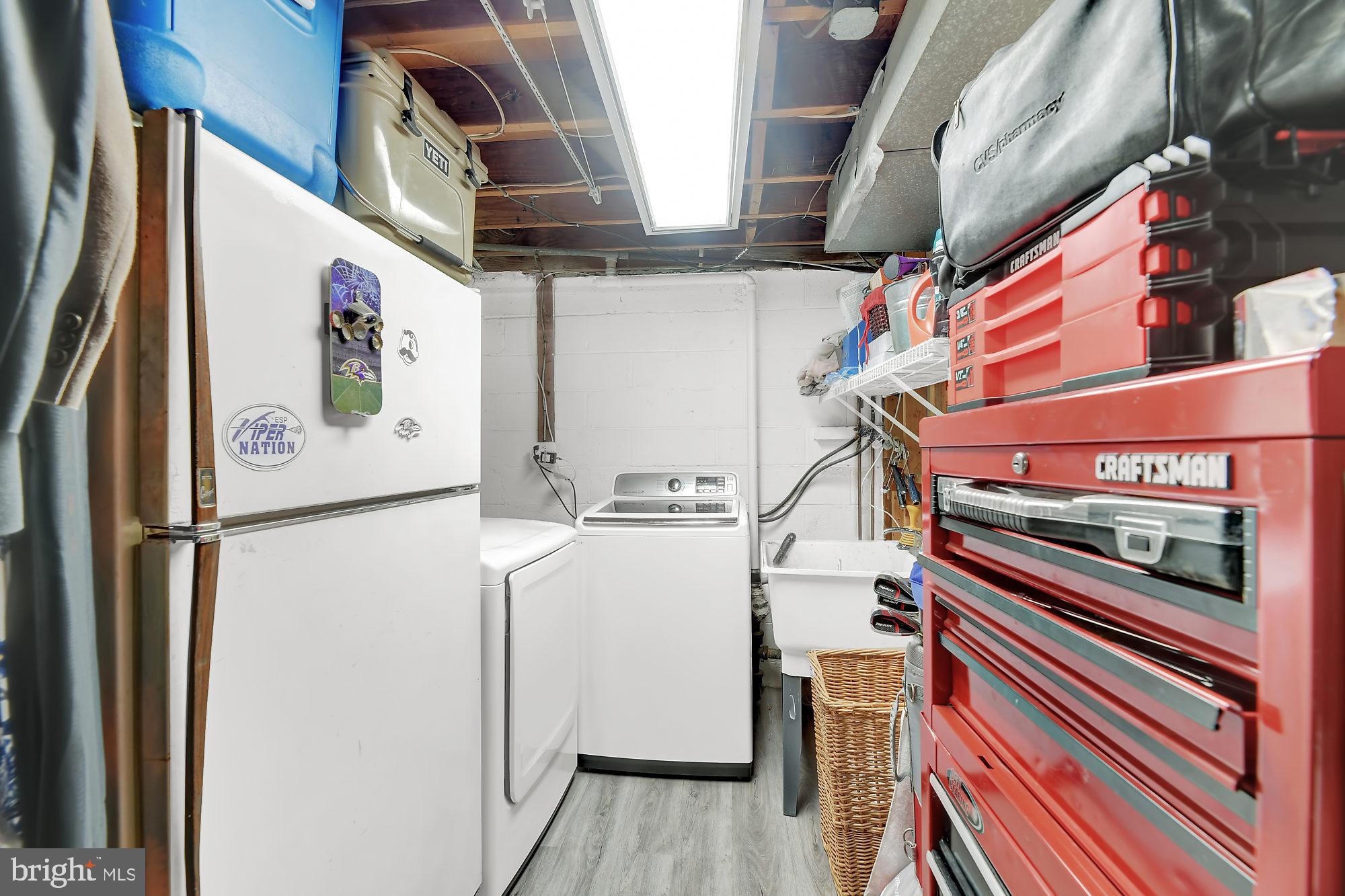 CHARLESMONT - Residential