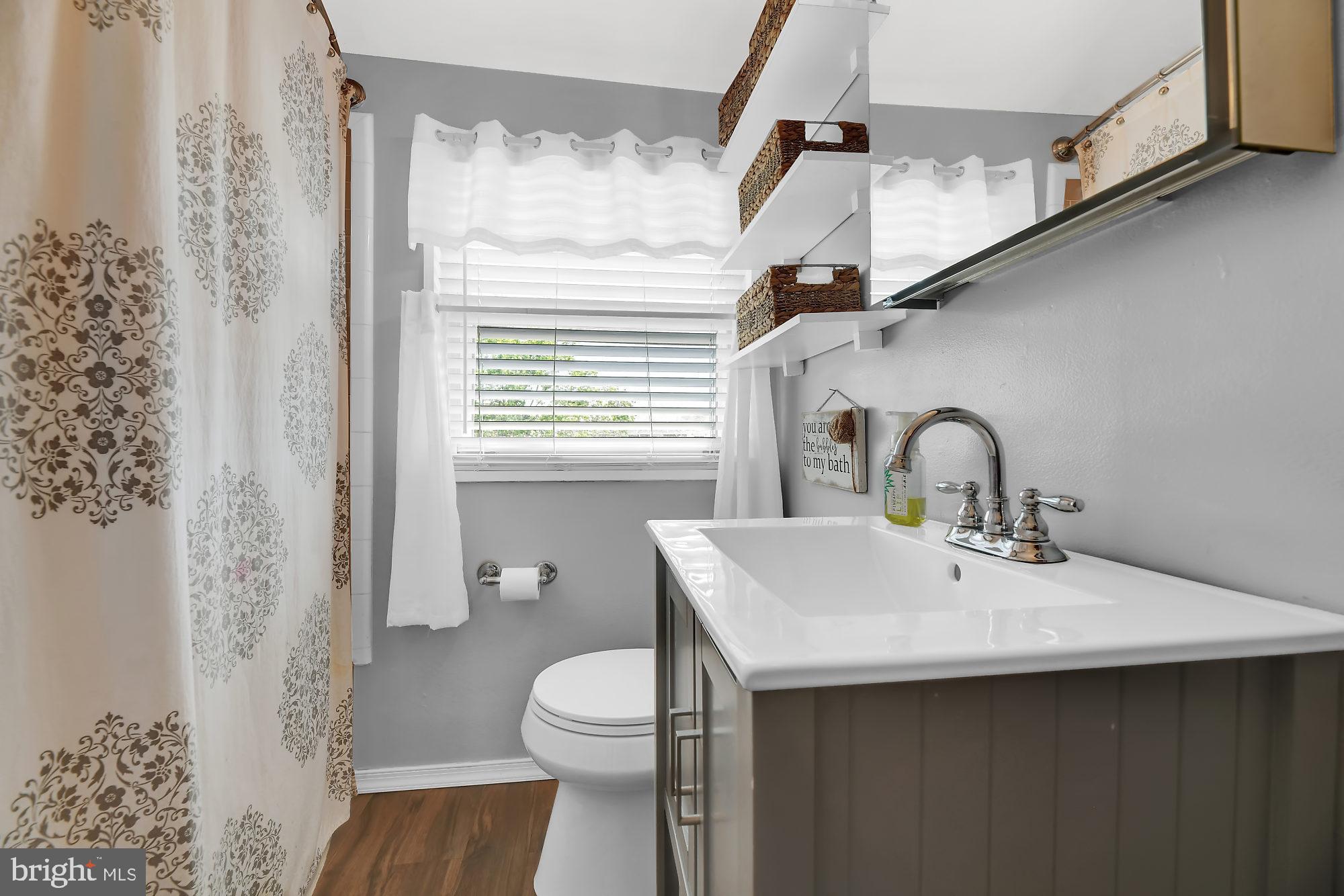 CHARLESMONT - Residential