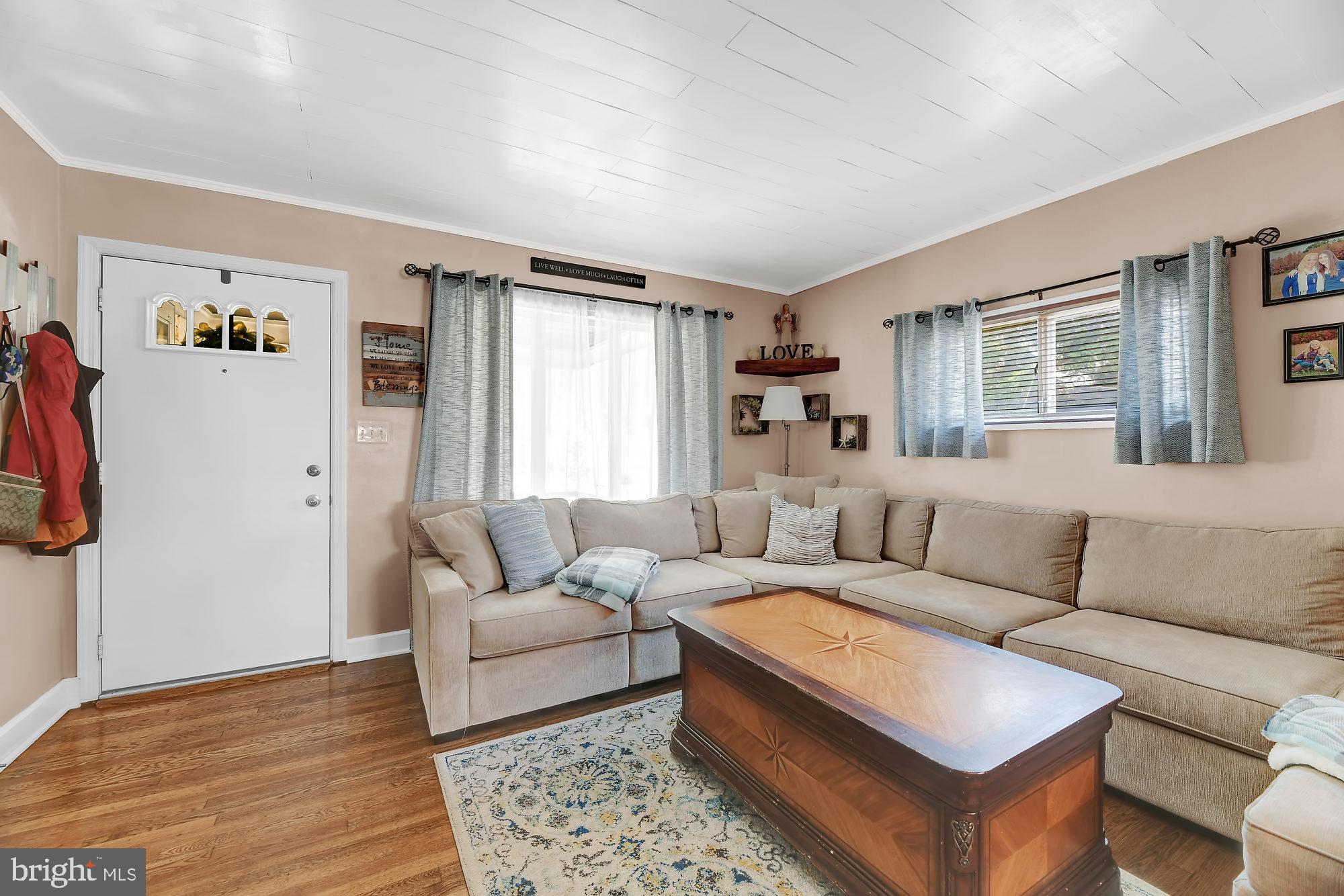 CHARLESMONT - Residential