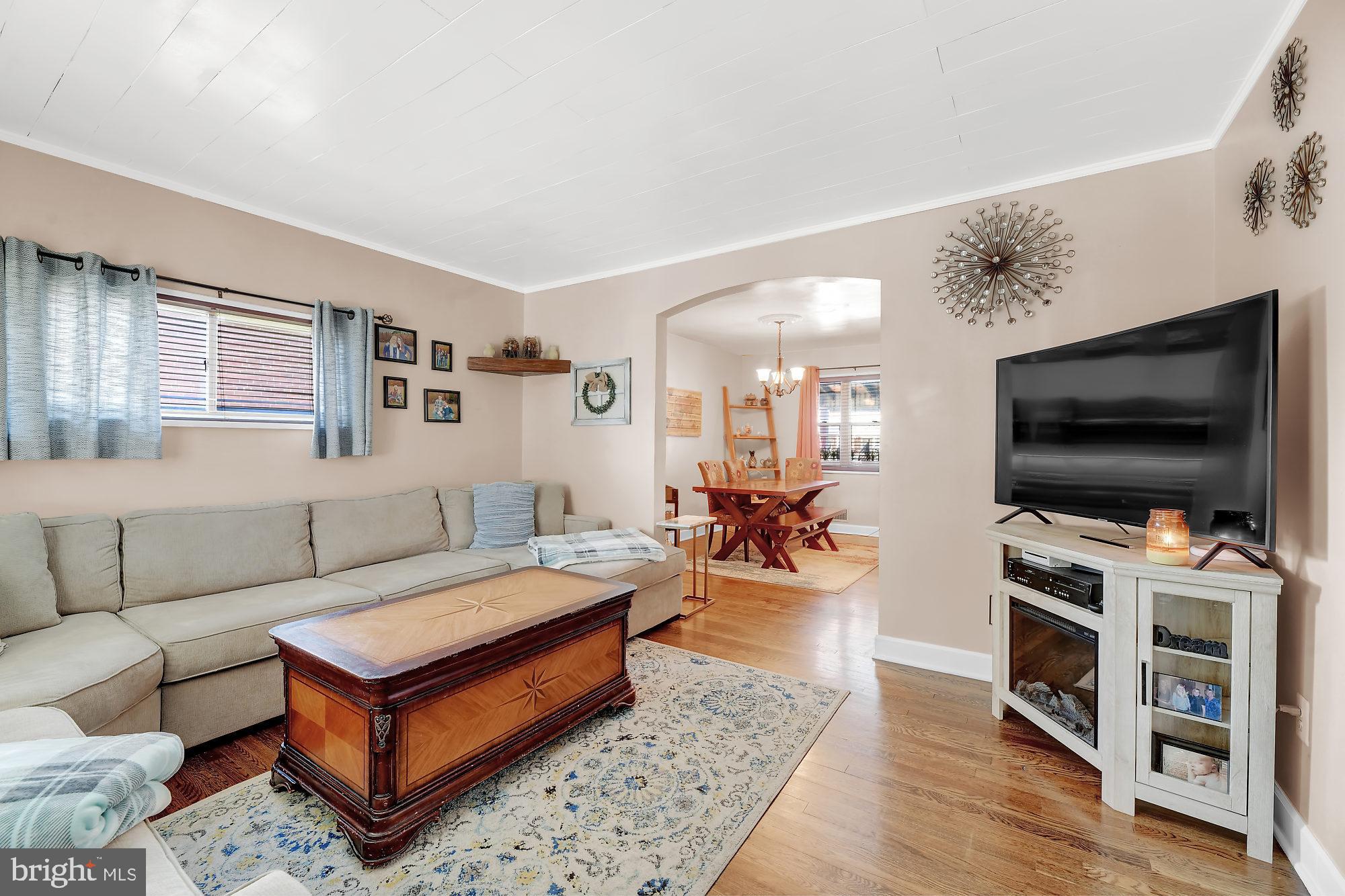 CHARLESMONT - Residential