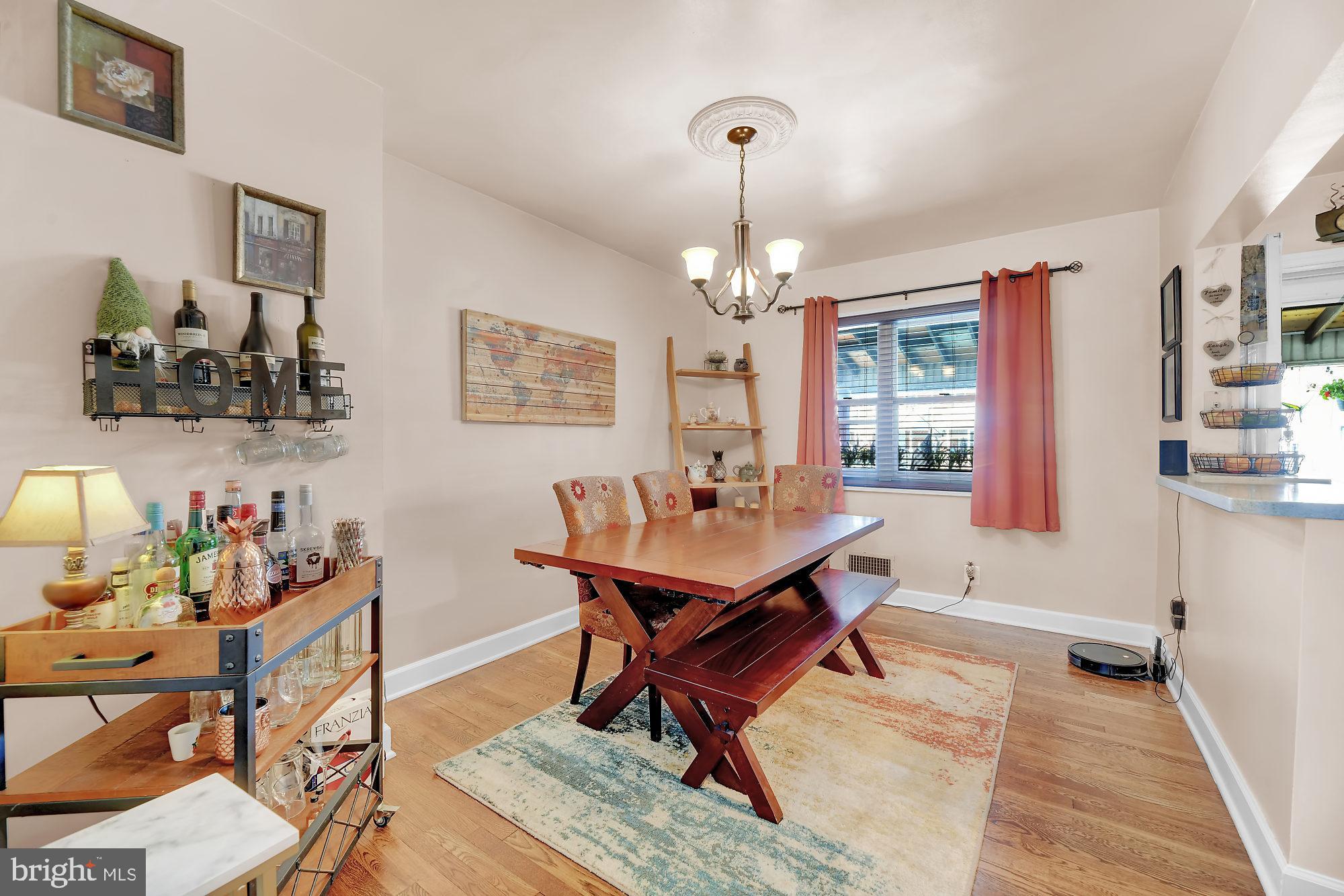 CHARLESMONT - Residential