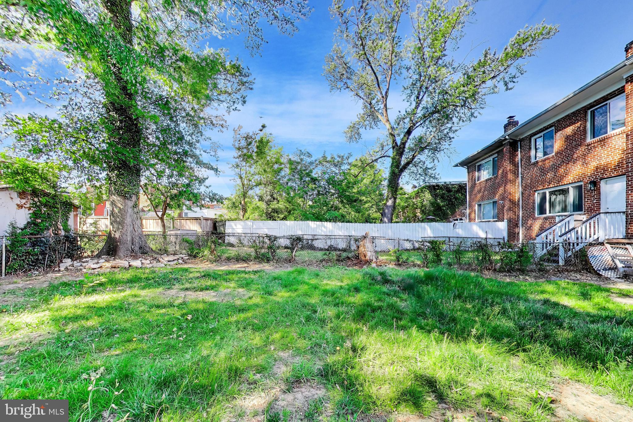 OXON HILL - Residential