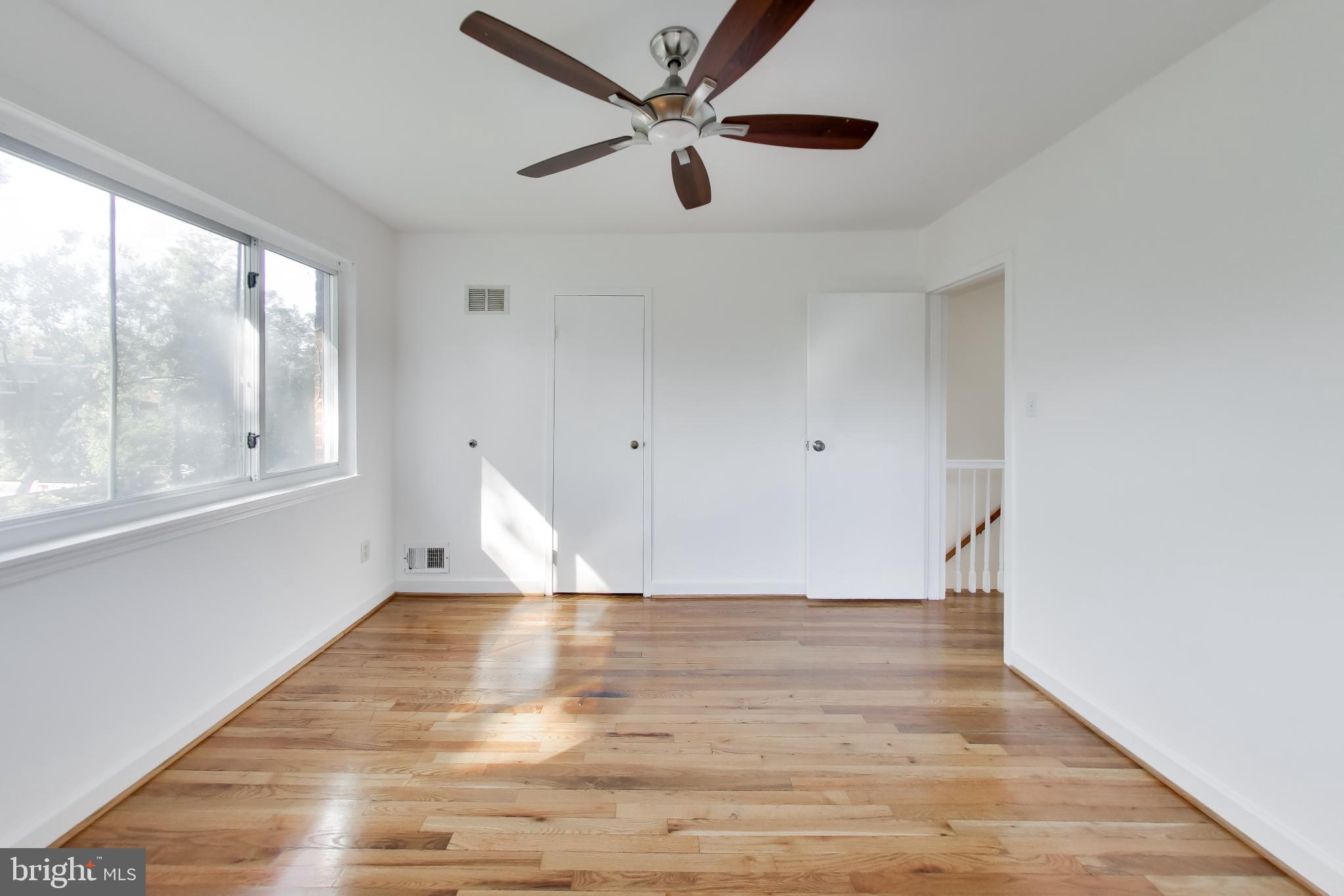 OXON HILL - Residential