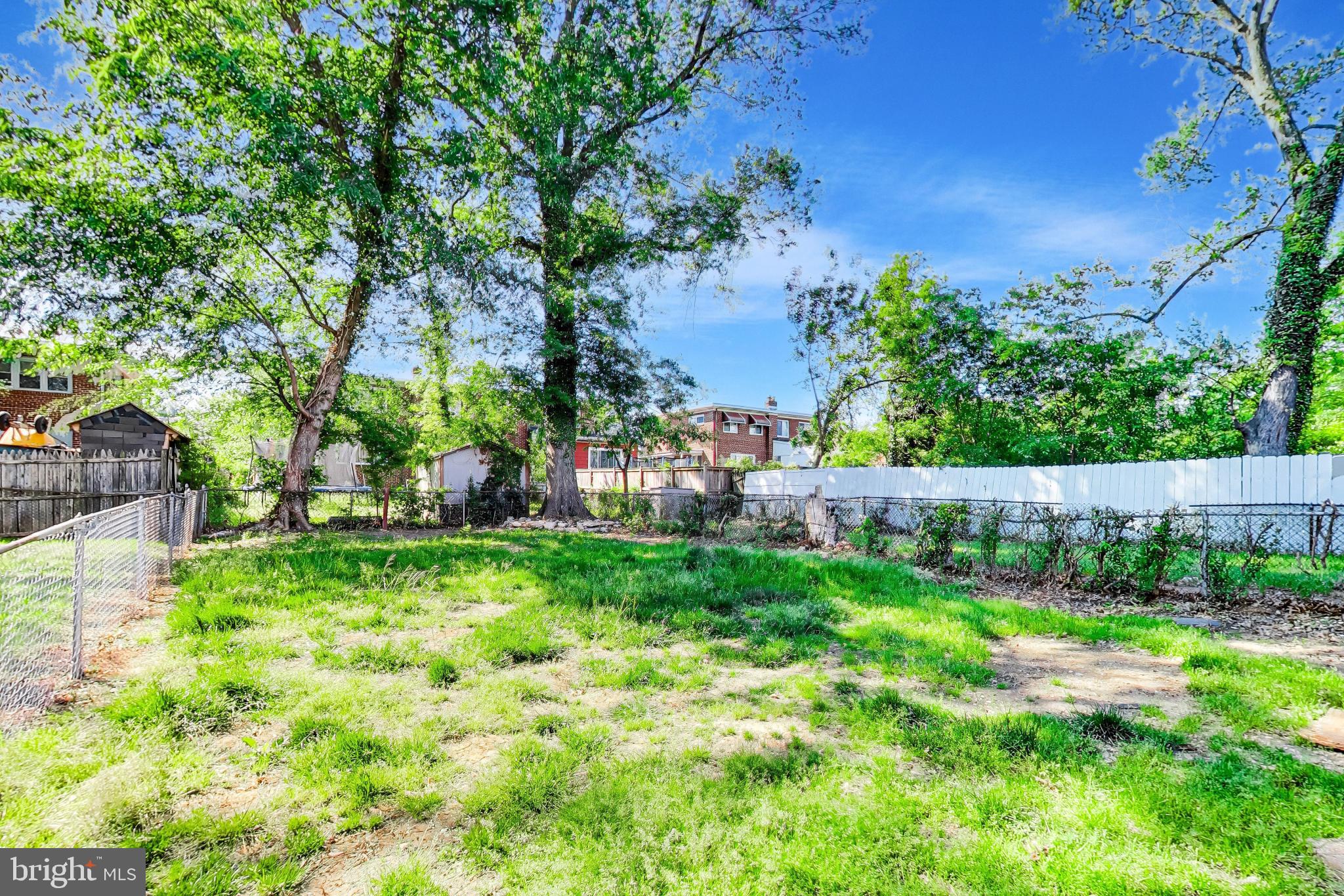OXON HILL - Residential