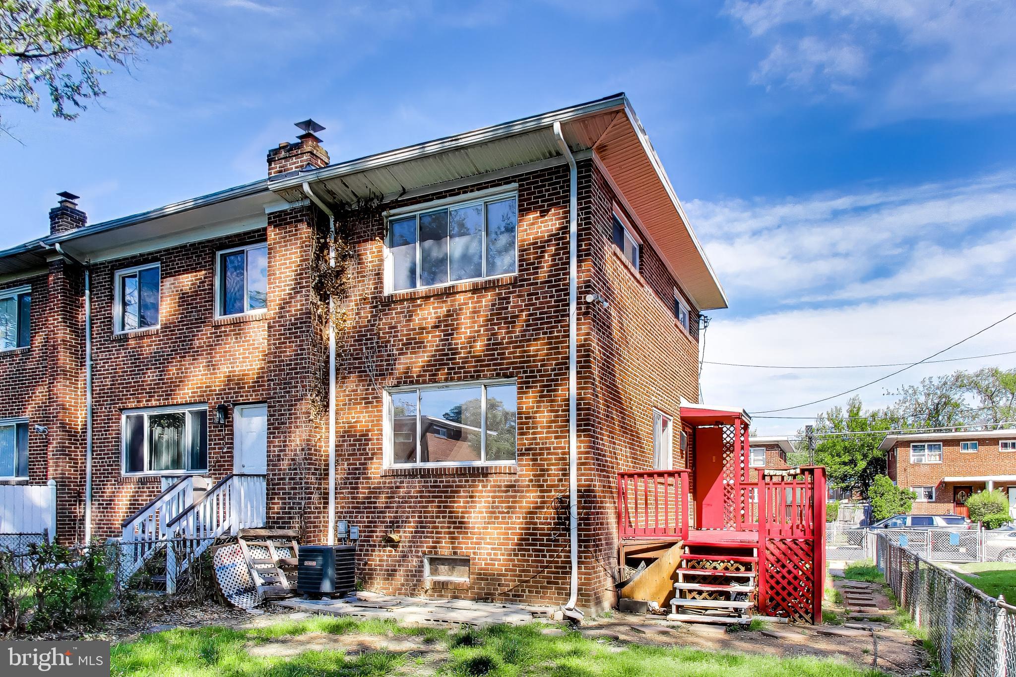 OXON HILL - Residential
