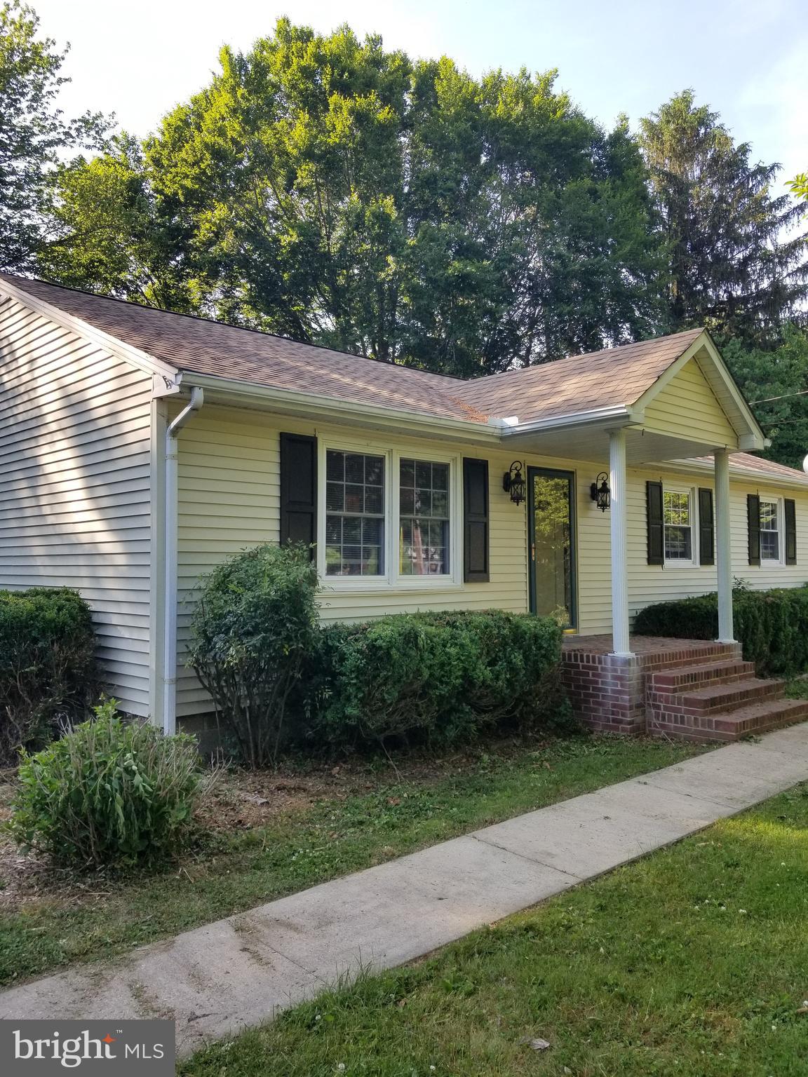 CEDARBROOK ACRES - Residential Lease