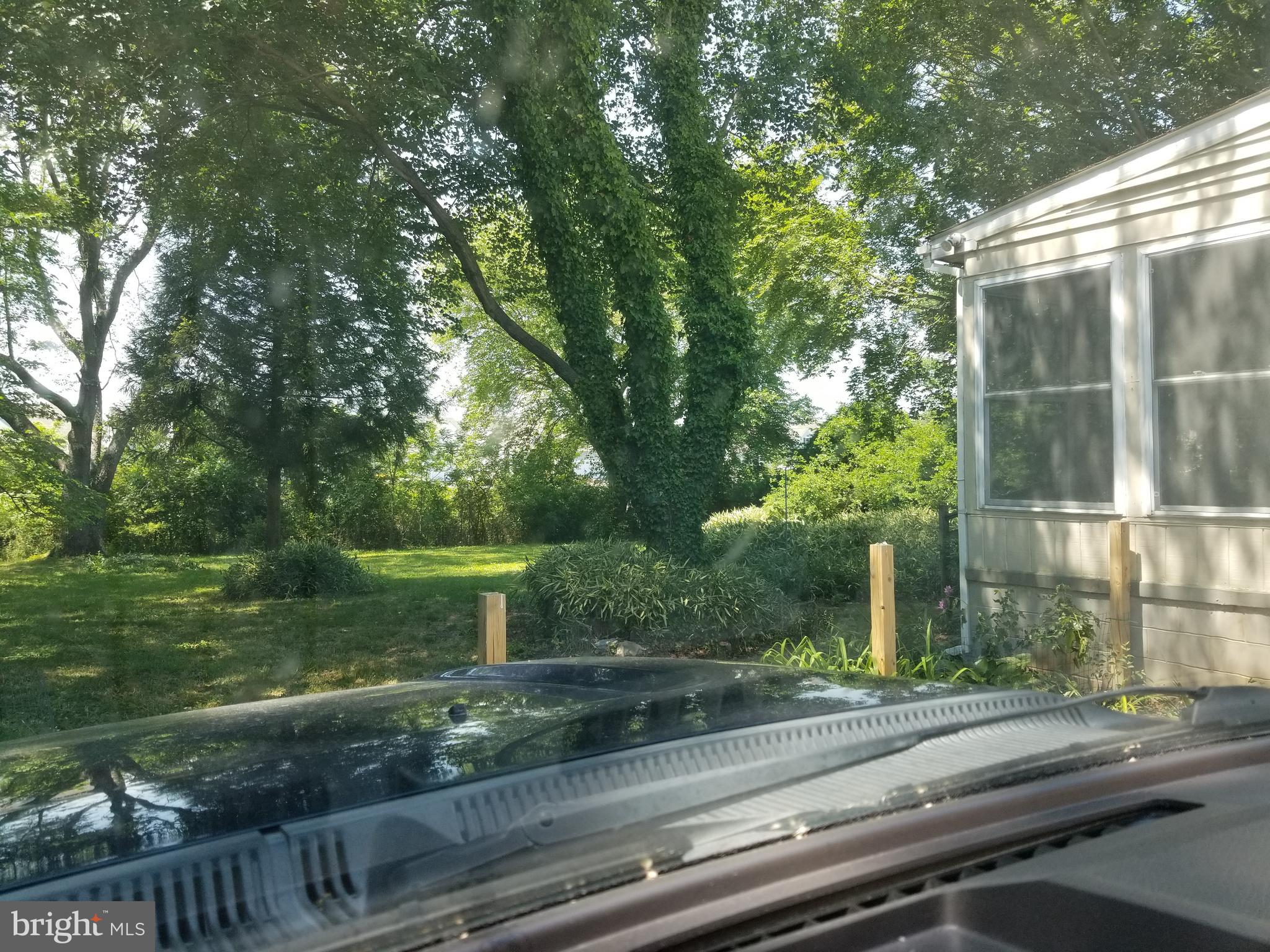 CEDARBROOK ACRES - Residential Lease