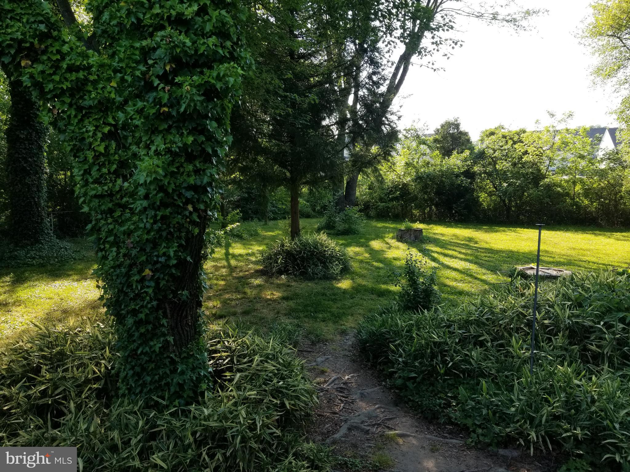 CEDARBROOK ACRES - Residential Lease