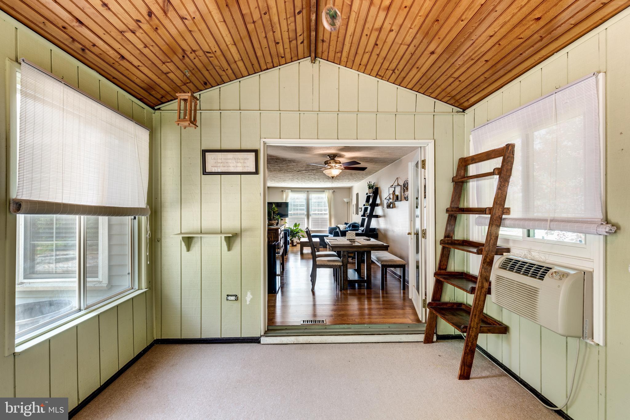 HILLTOP - Residential