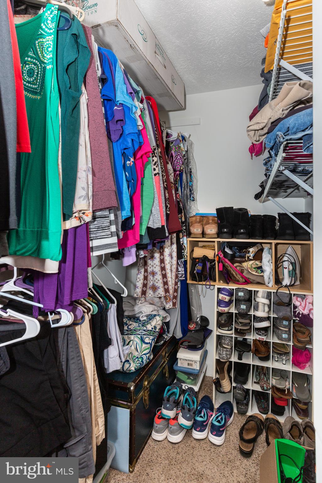 HILLTOP - Residential