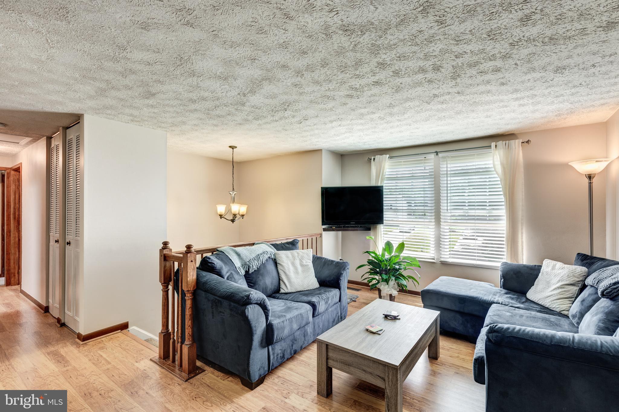 HILLTOP - Residential