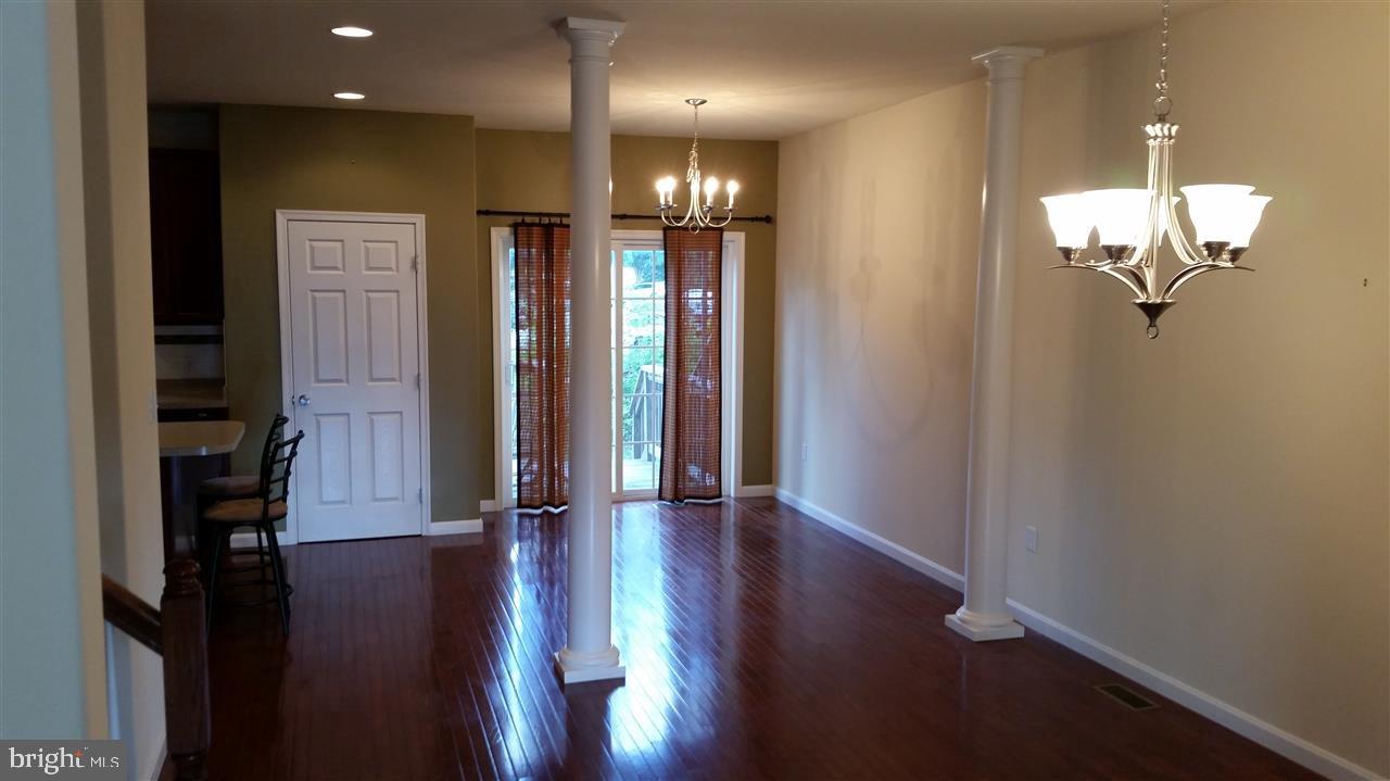 MONTICELLO HEIGHTS - Residential