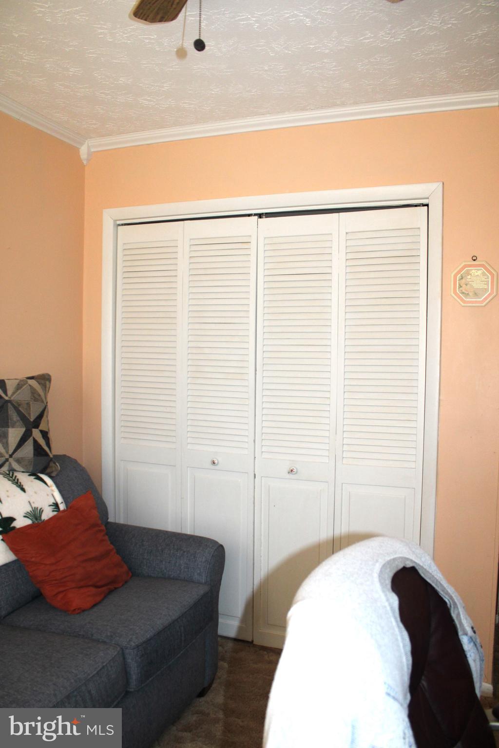 NEW  CREEK - Residential