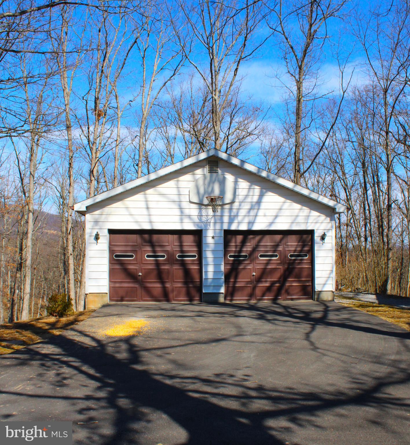 NEW  CREEK - Residential