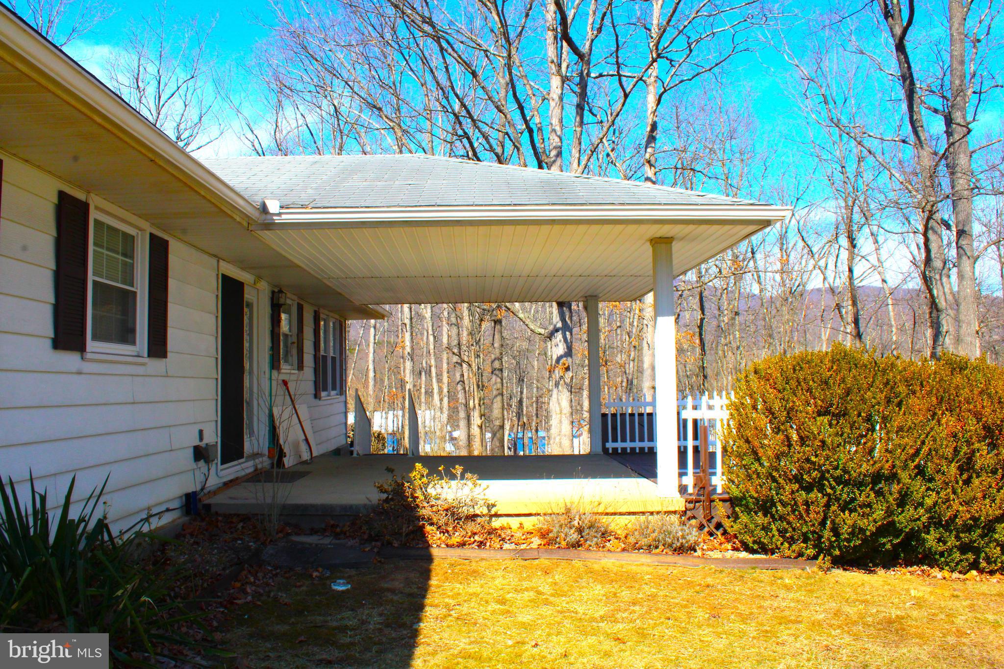 NEW  CREEK - Residential