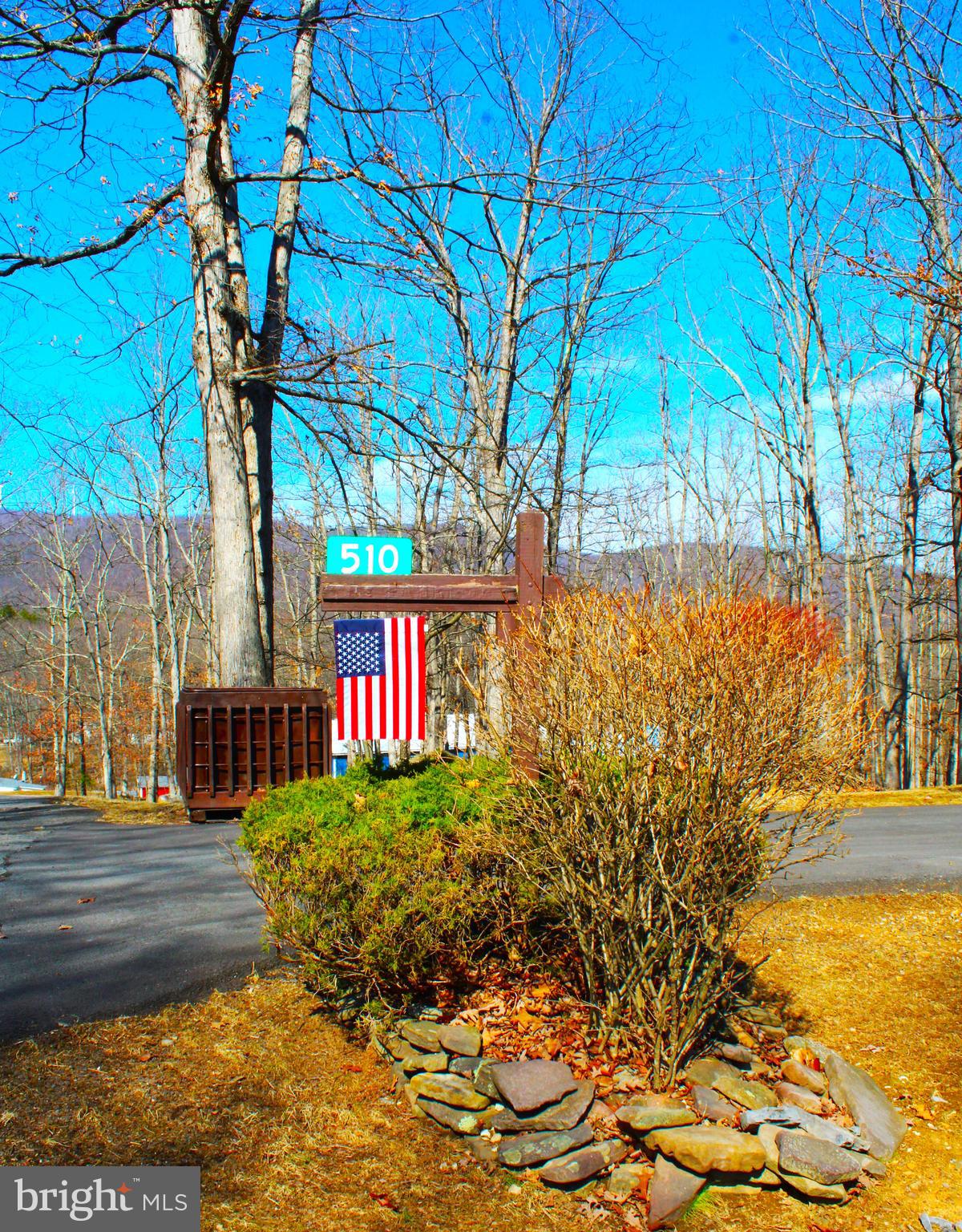 NEW  CREEK - Residential