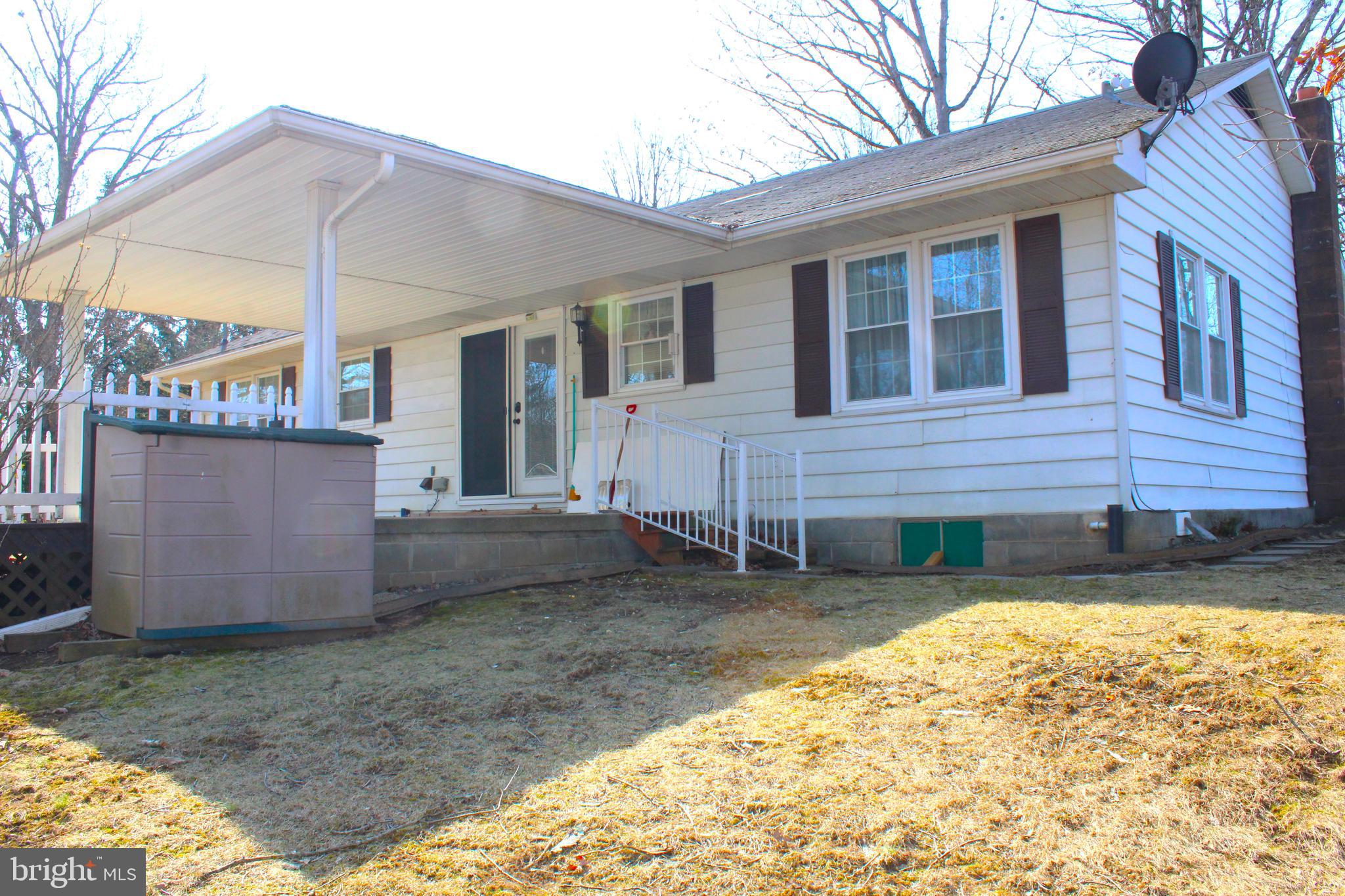 NEW  CREEK - Residential