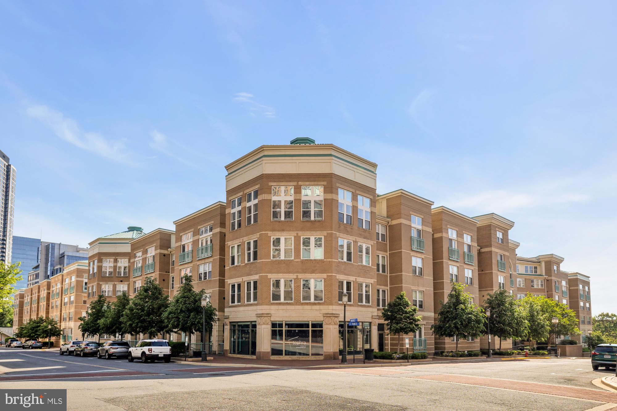 MARKET STREET AT TOWN CENTER - Residential