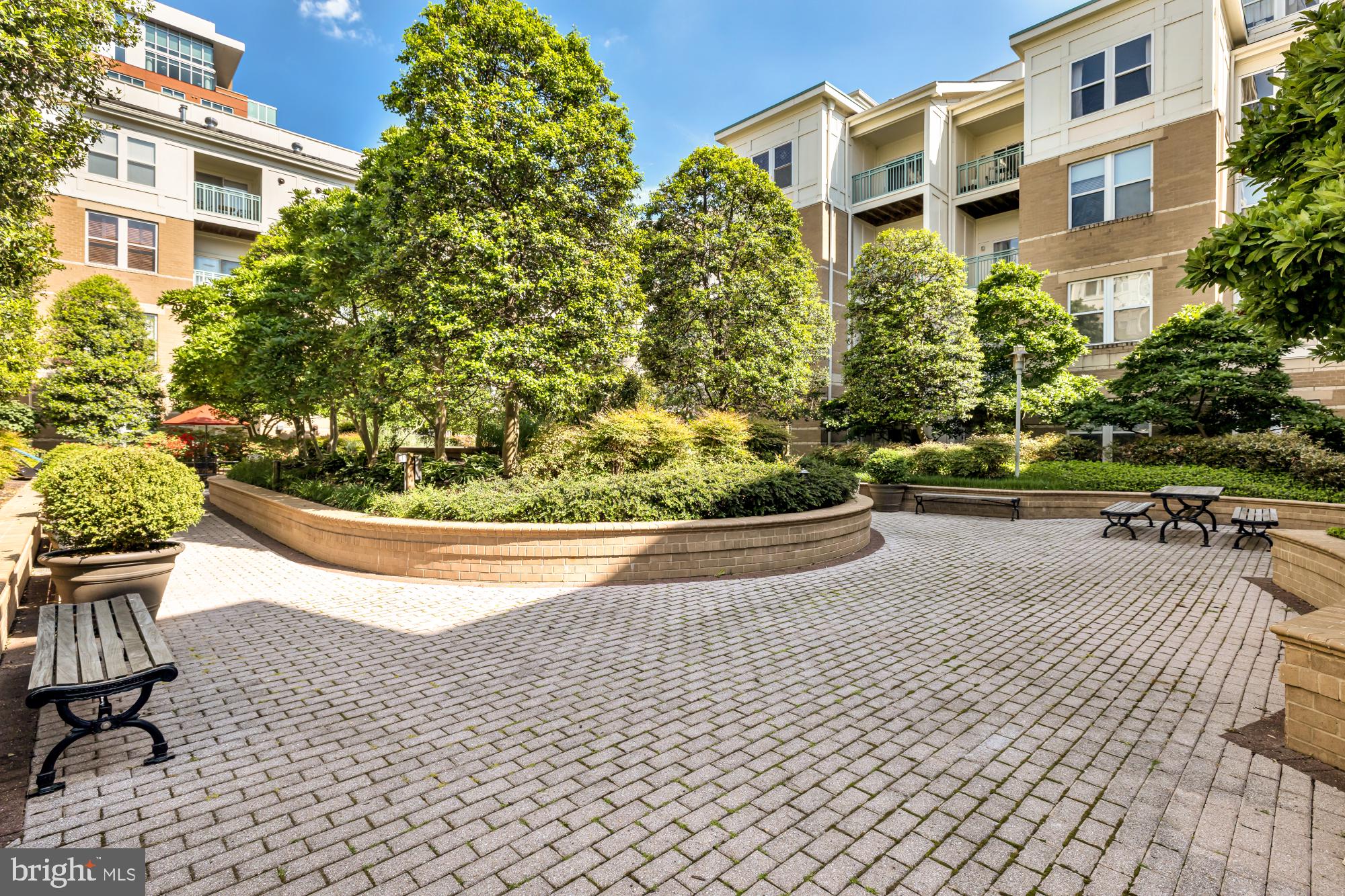 MARKET STREET AT TOWN CENTER - Residential