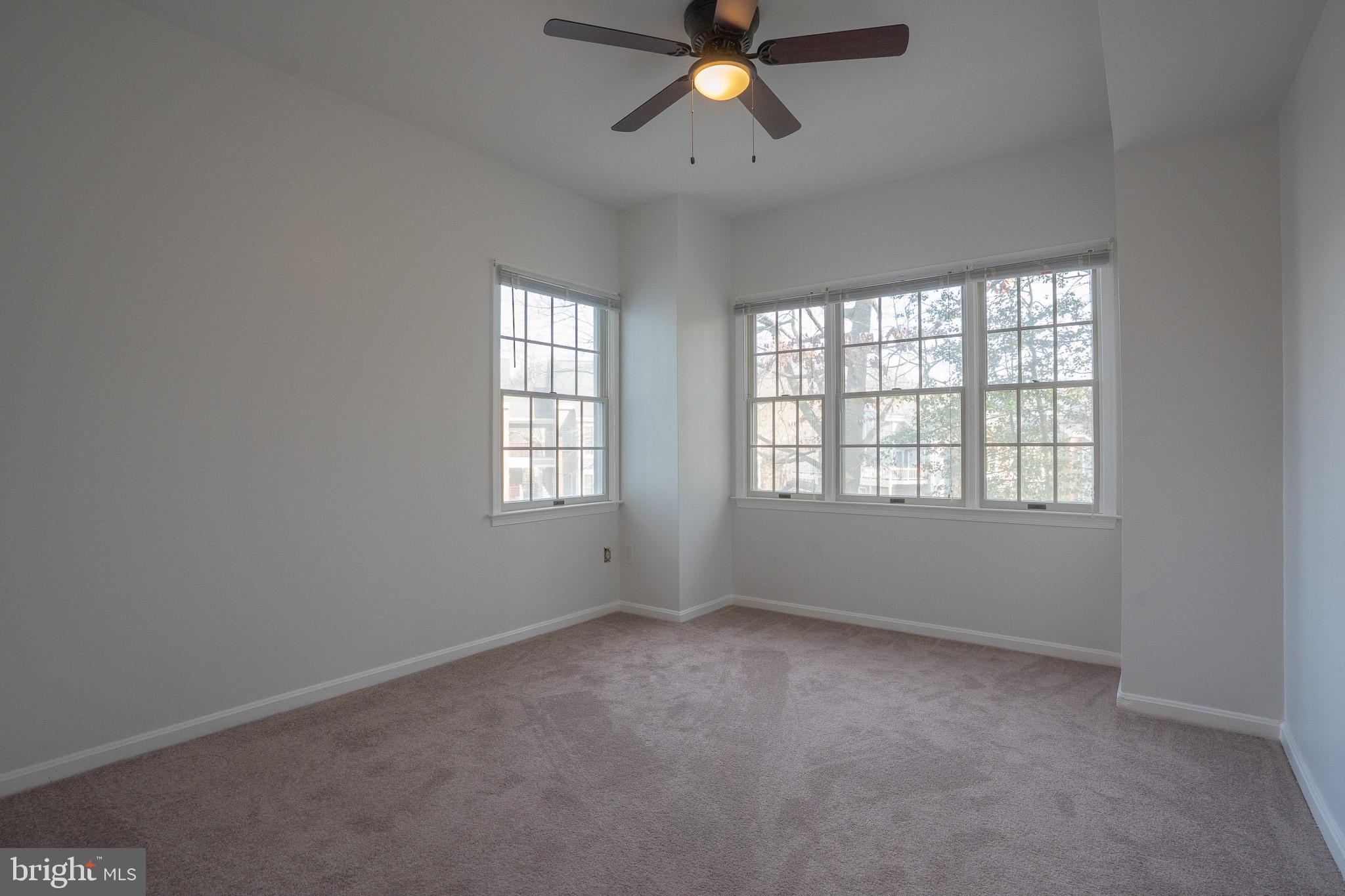 RIVA TRACE - Residential