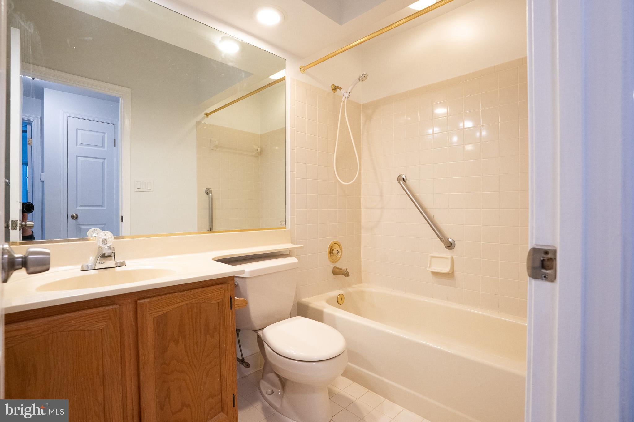 RIVA TRACE - Residential