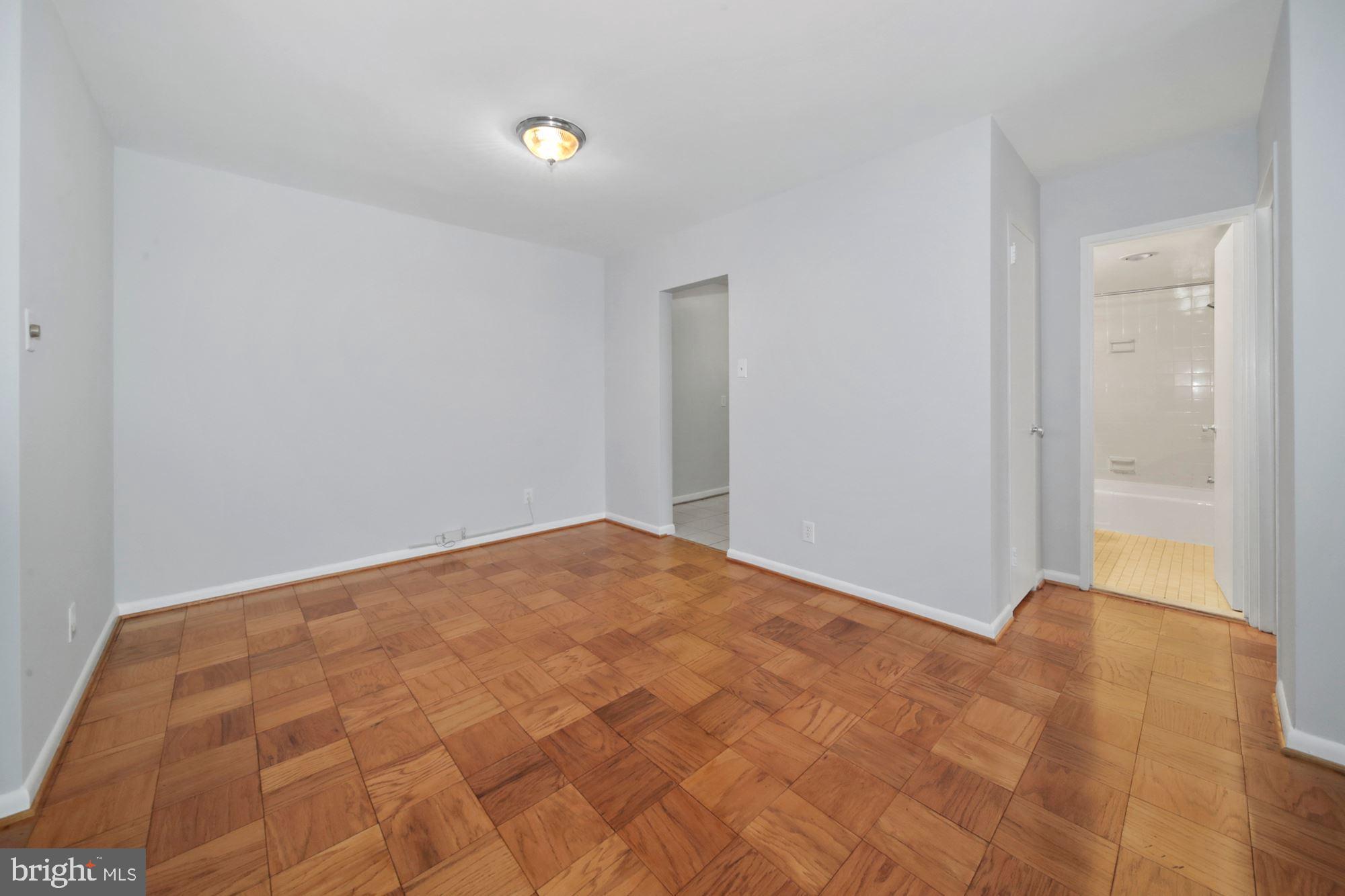 THE KENWOOD - Residential