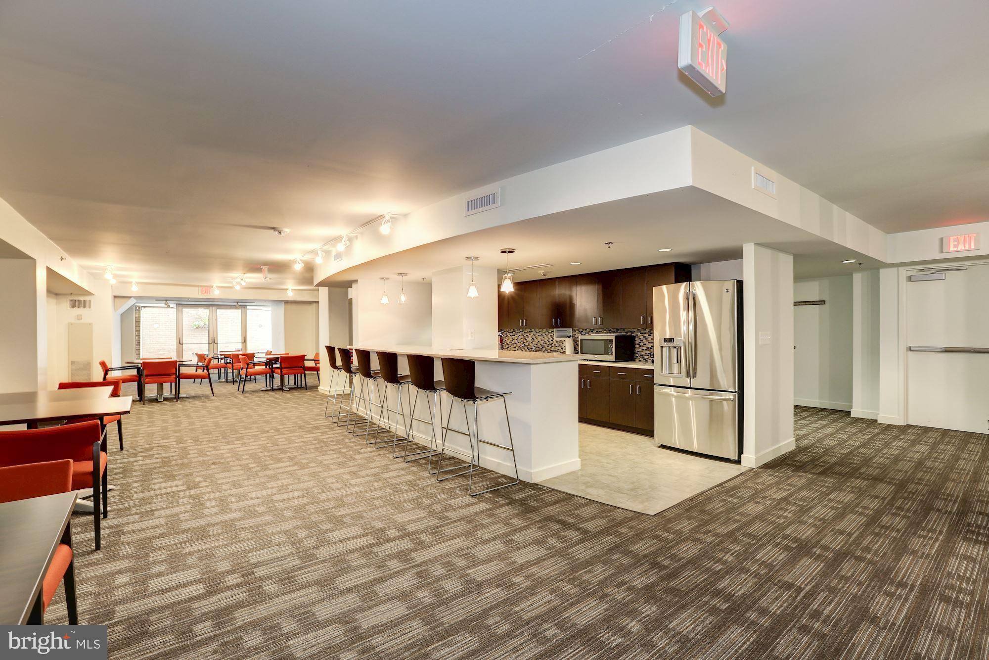 THE KENWOOD - Residential