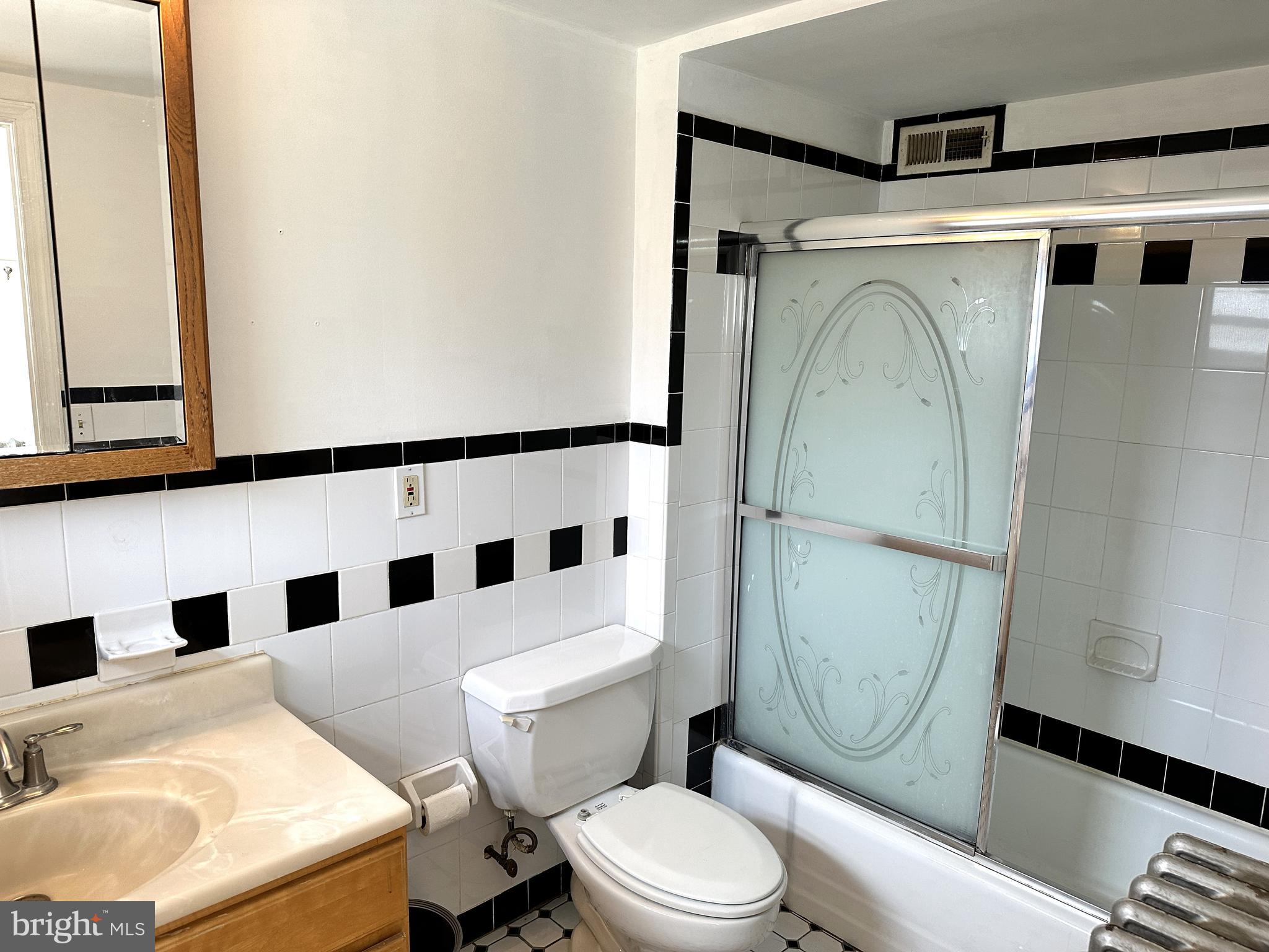 PASSYUNK SQUARE - Residential