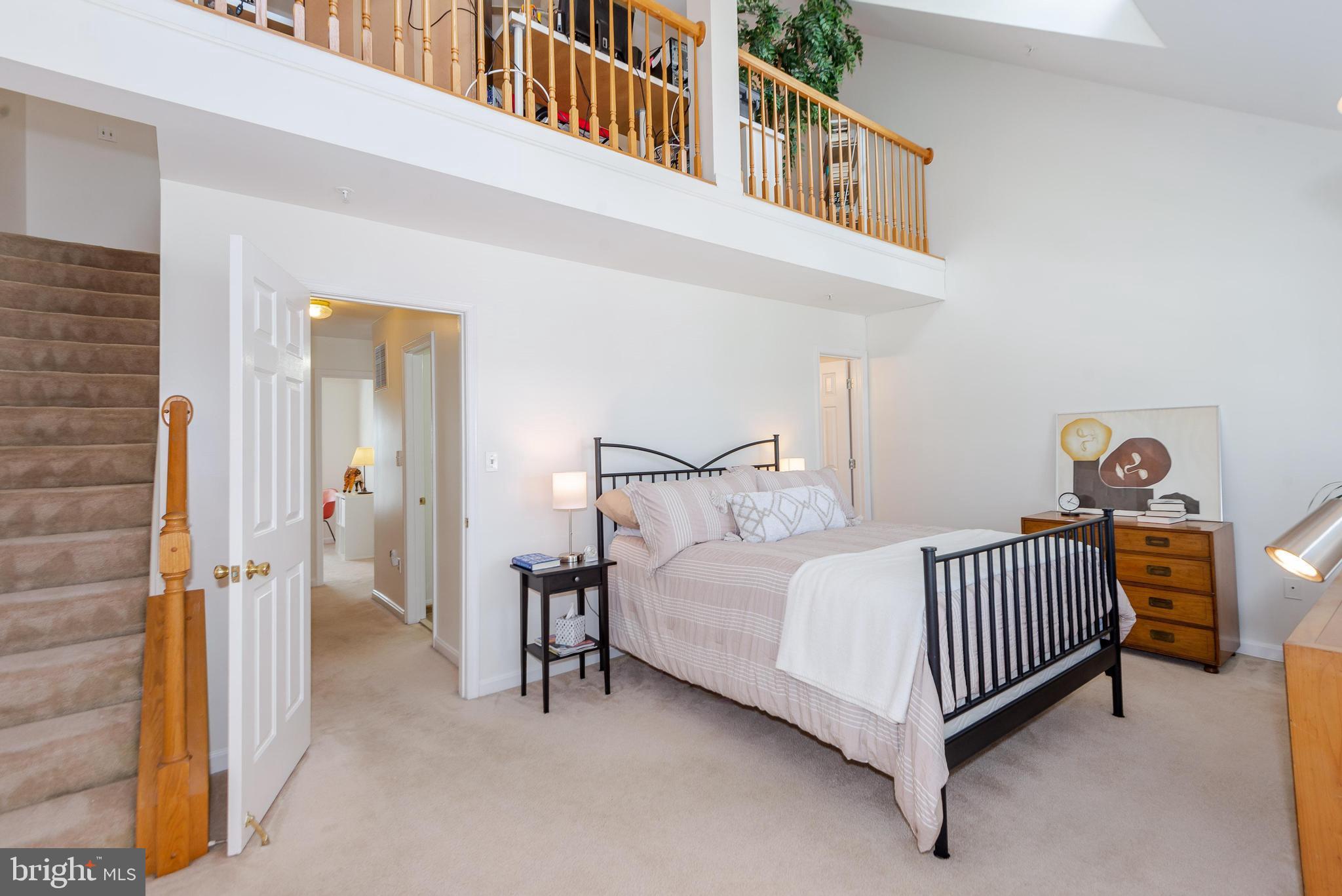 NEW TOWN - Residential