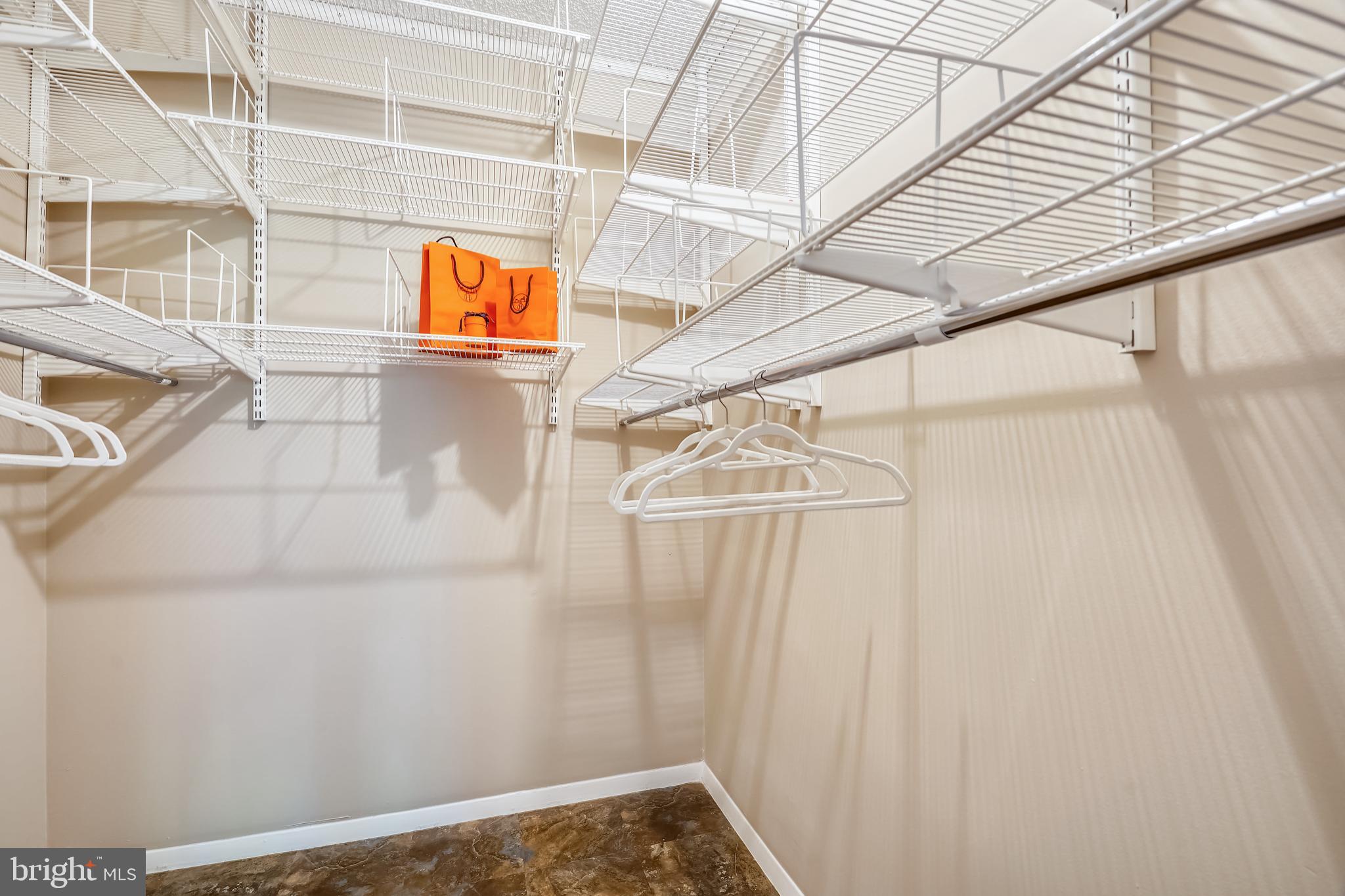 REGENCY AT MCLEAN - Residential