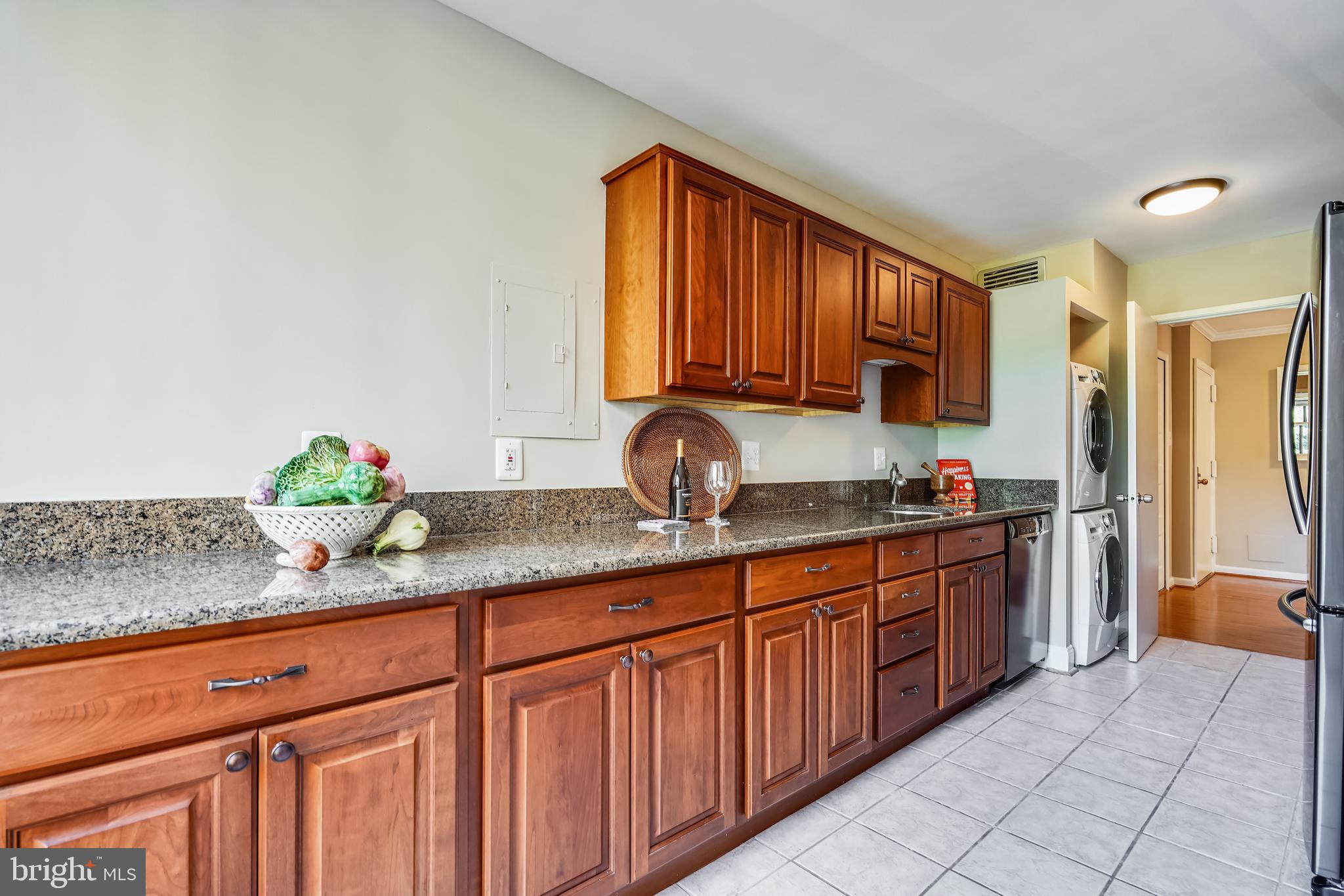 REGENCY AT MCLEAN - Residential