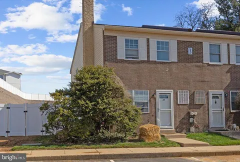 515 N York Road Unit 3-A, Willow Grove, PA MLS: PAMC2133966