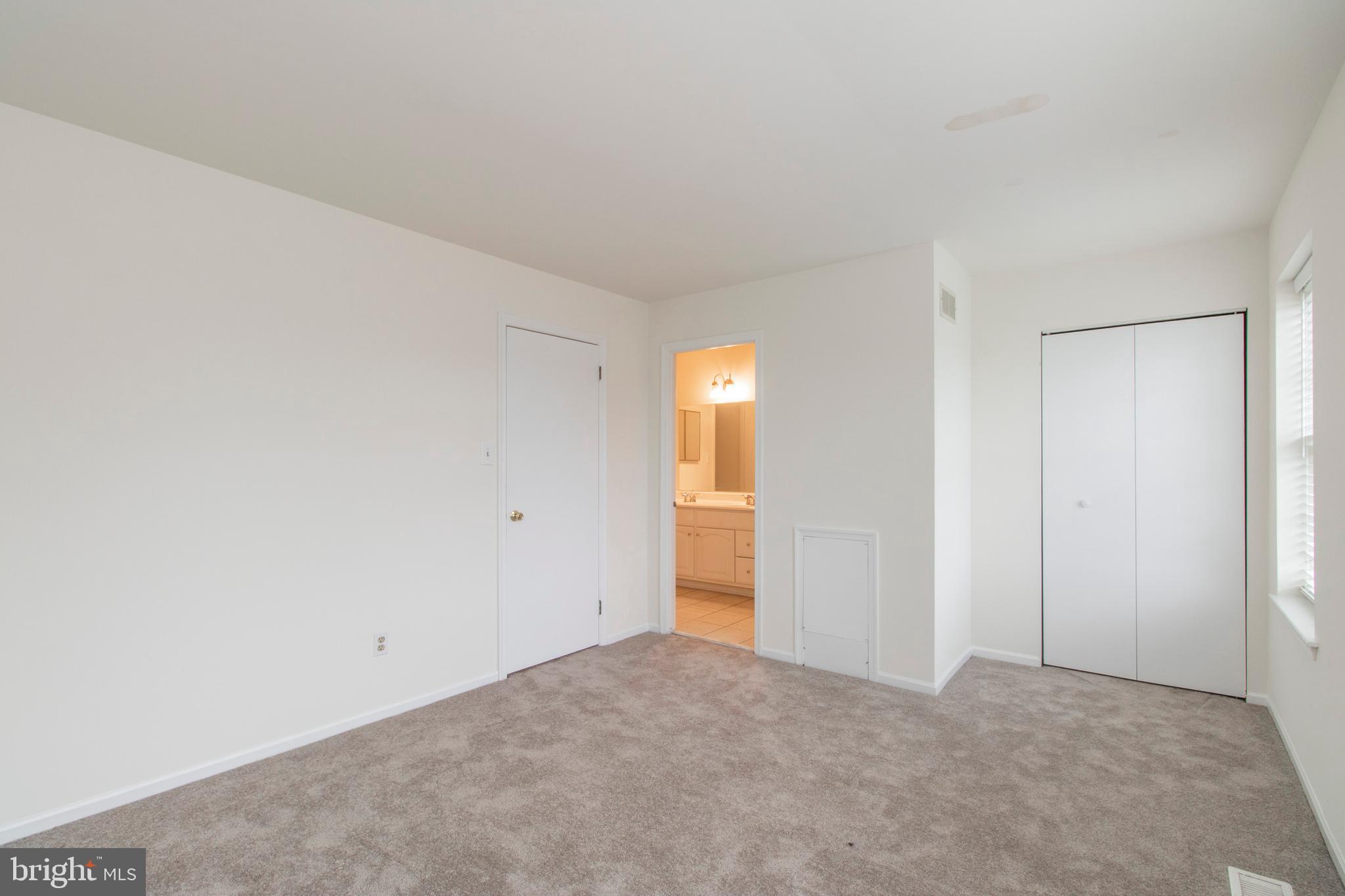 REGENTS PARK - Residential