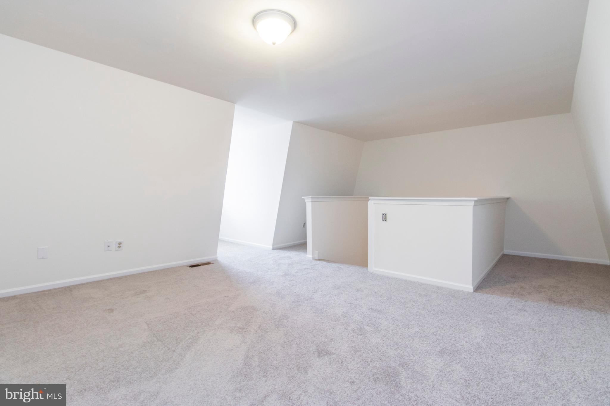 REGENTS PARK - Residential