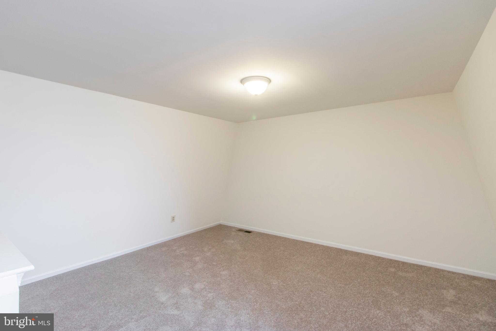 REGENTS PARK - Residential